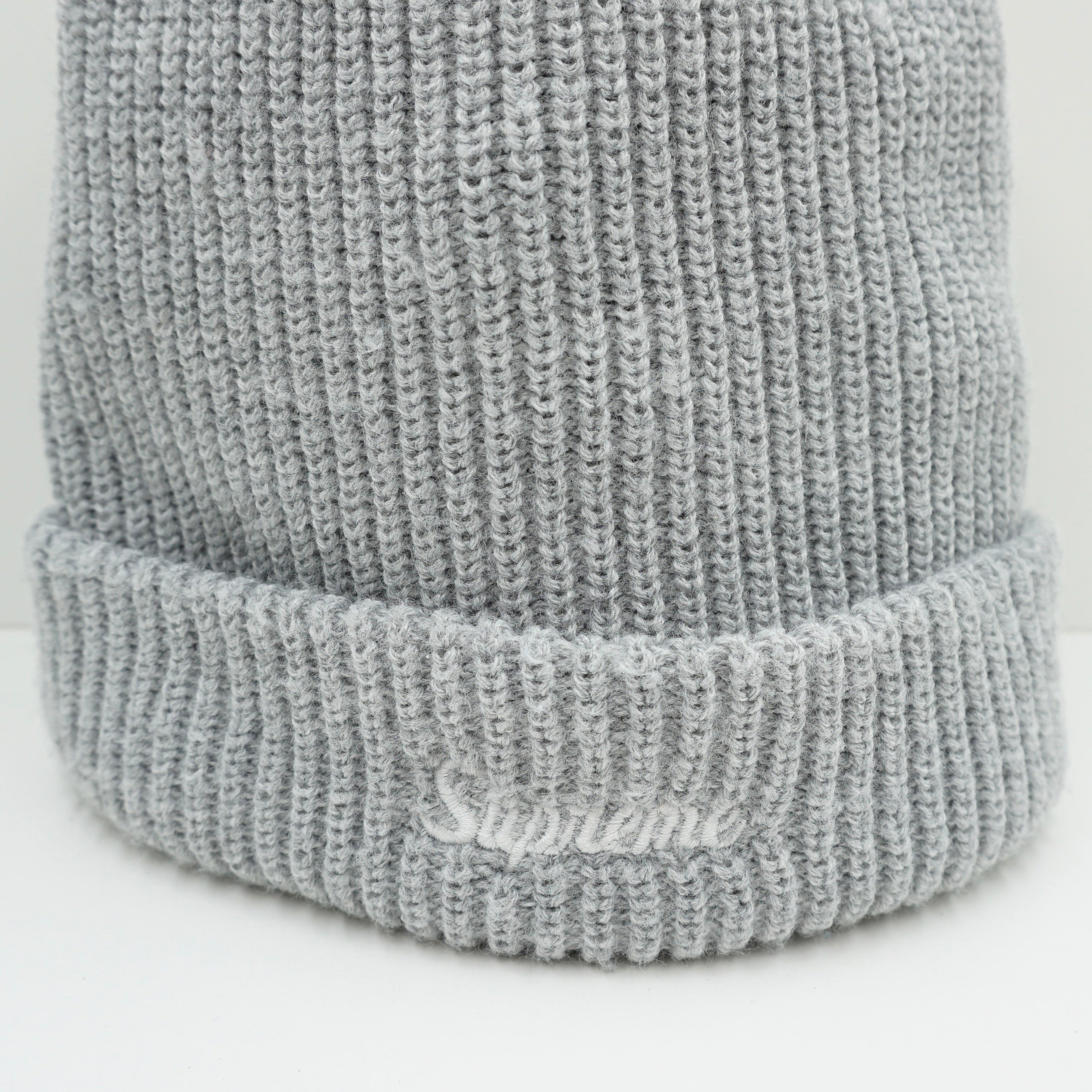 Supreme FW24 Loose Gauge Grey Beanie