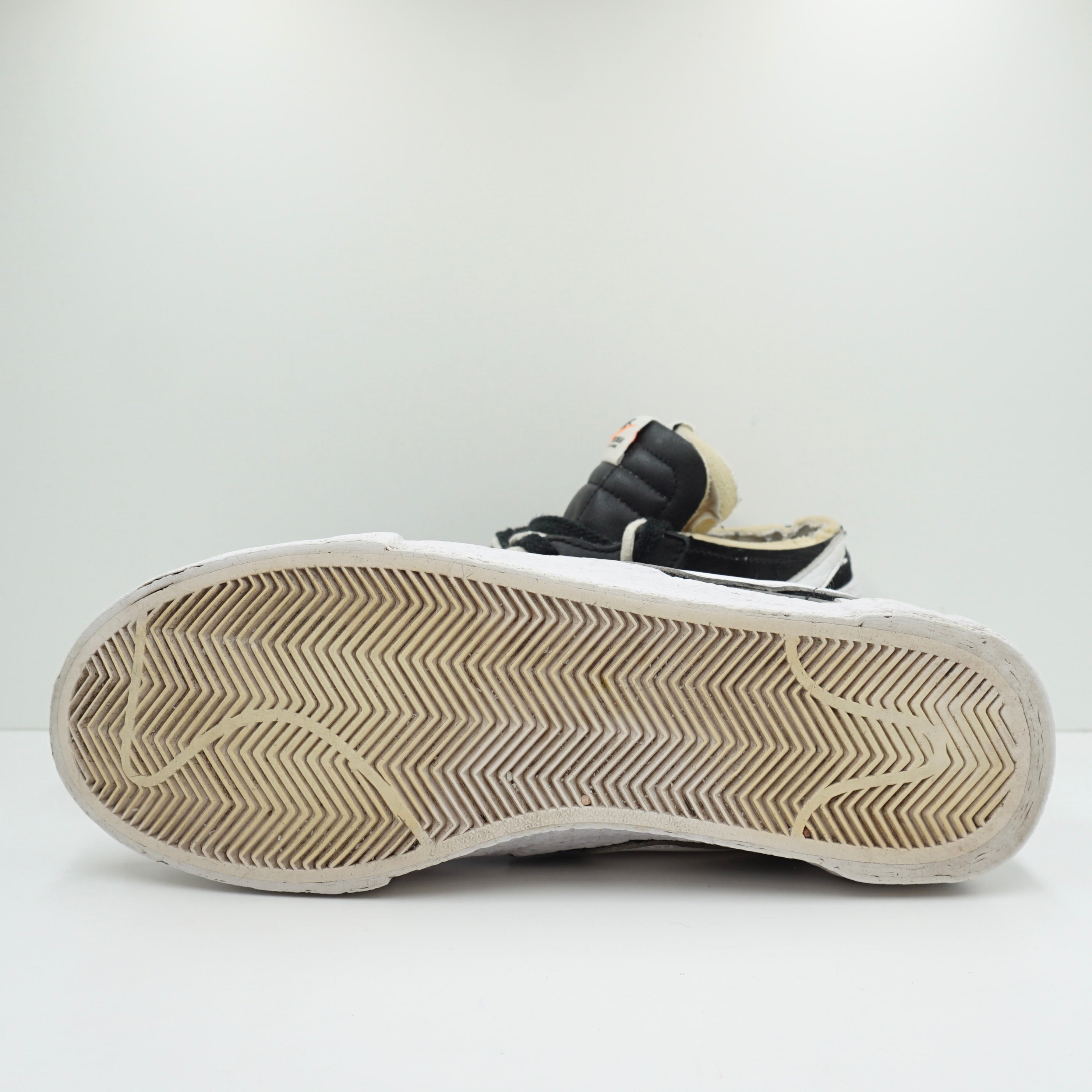Nike Blazer Low Sacai Black Patent Leather