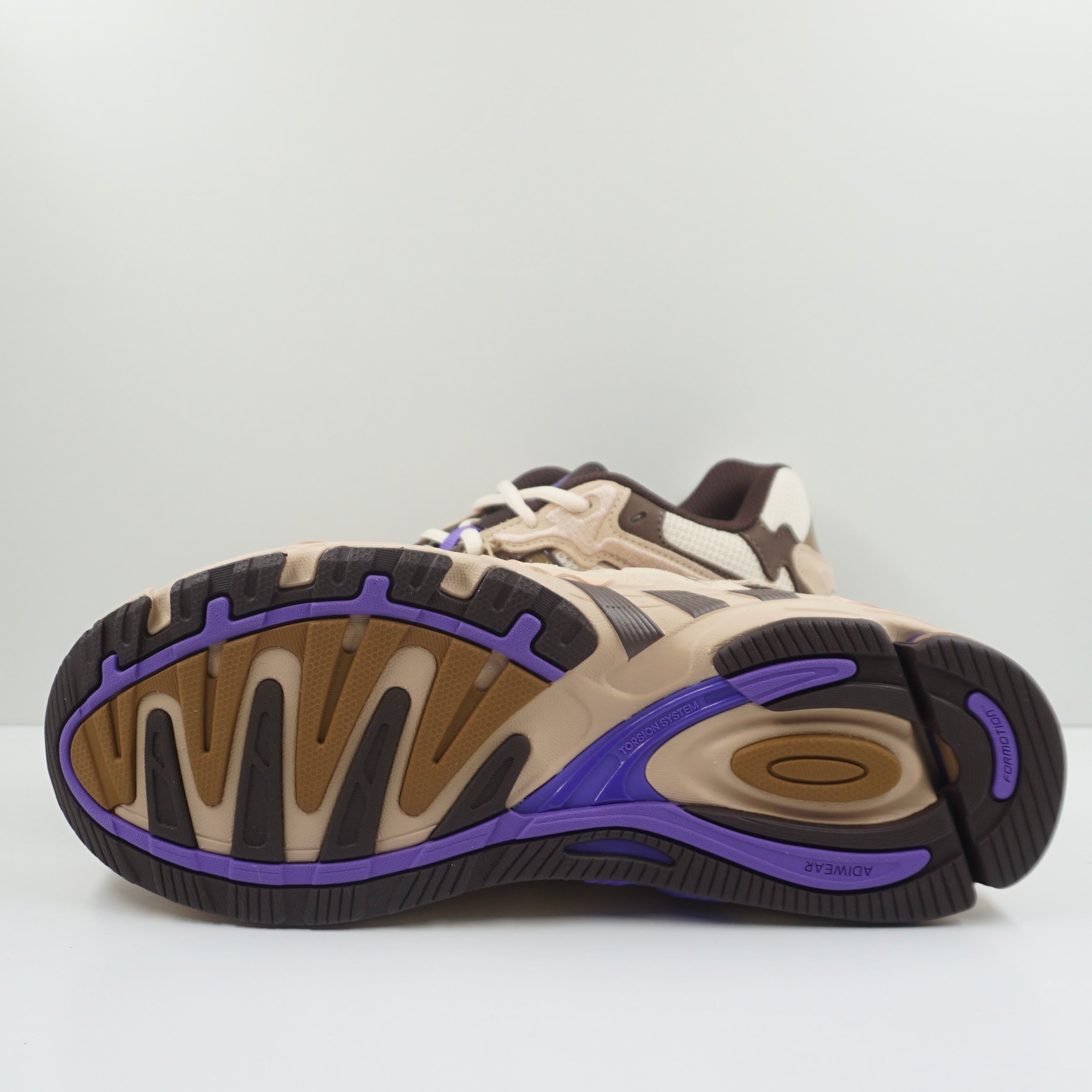 Adidas Response CL Bad Bunny Paso Fino