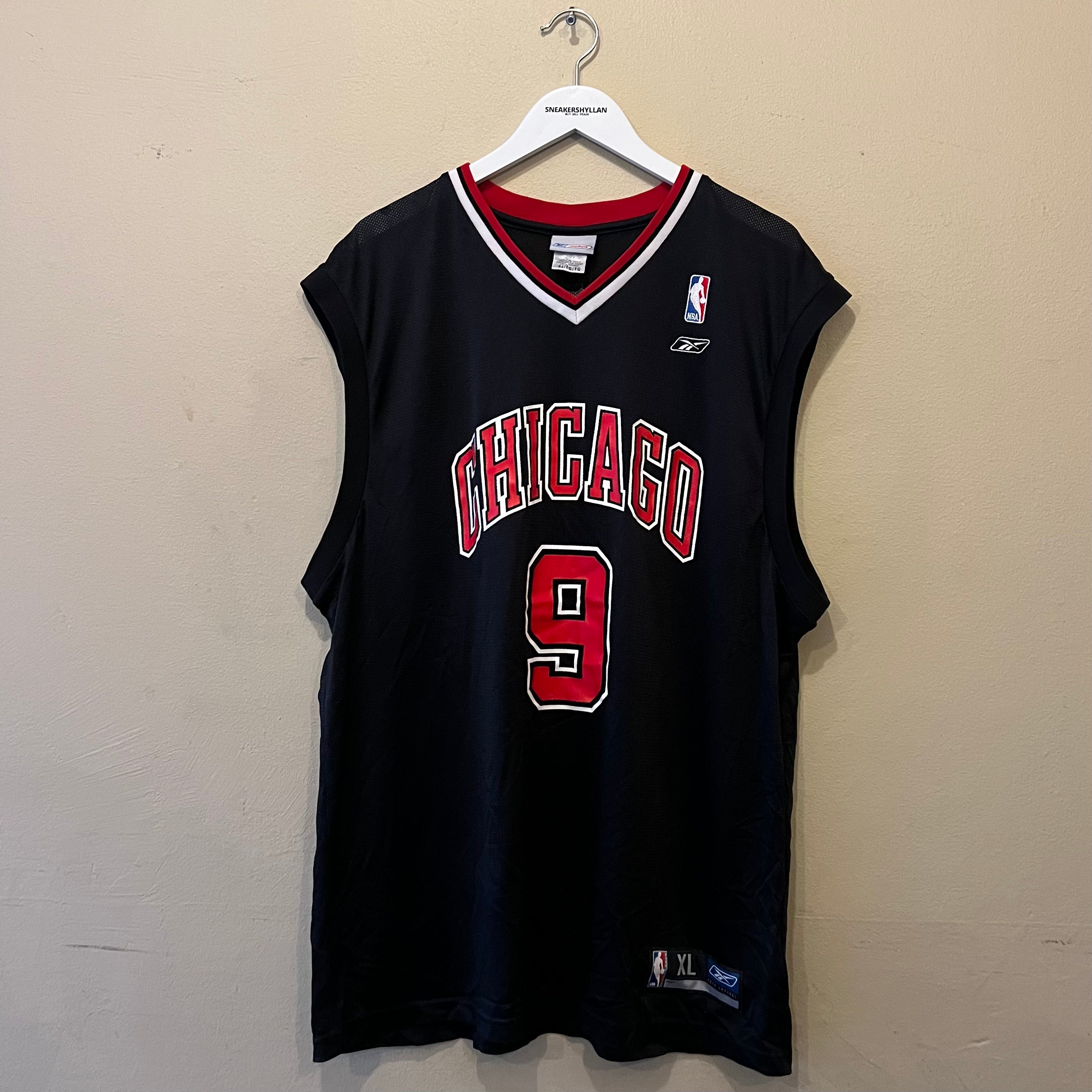 Reebok Chicago Bulls Deng #9 Basketball Jersey