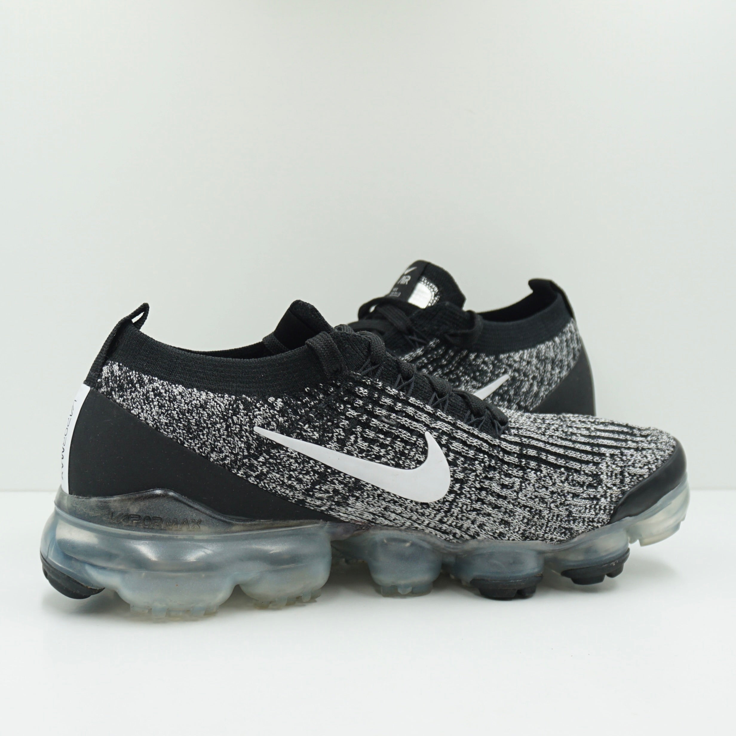 Nike Air Vapormax Flyknit 3 Oreo (W)