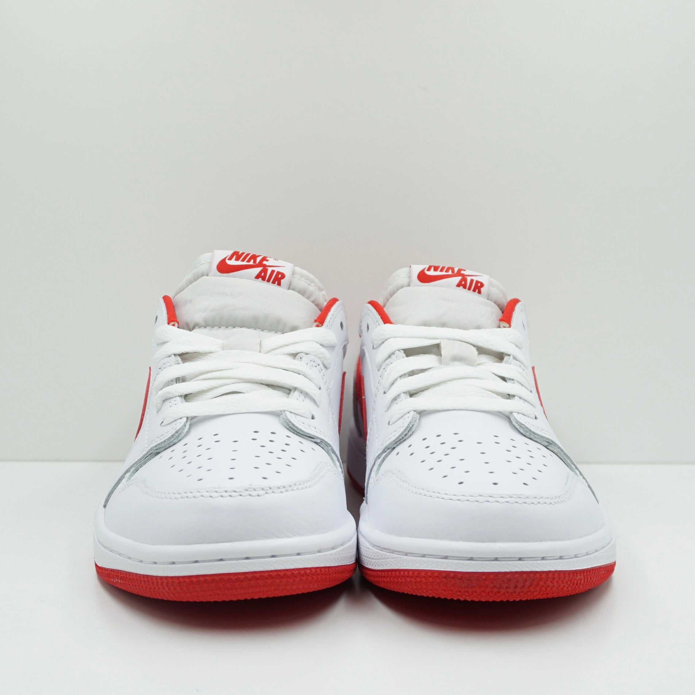 Jordan 1 Retro Low OG University Red