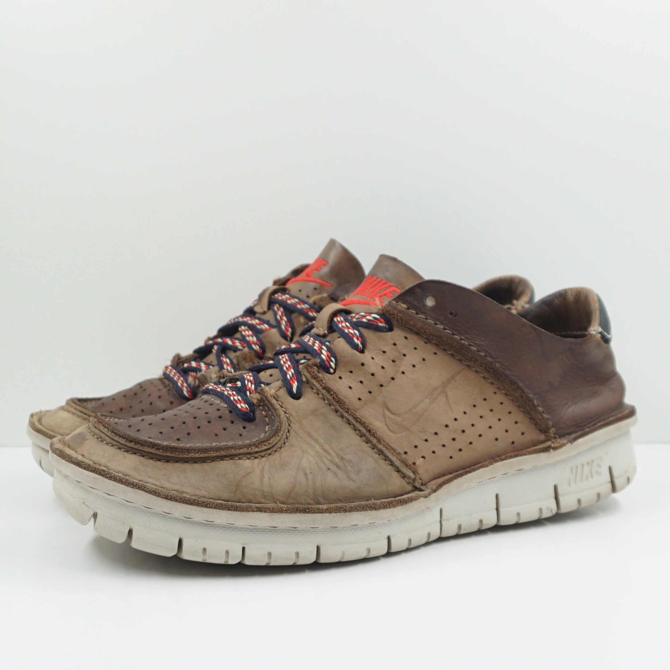 Nike Considered BB Trail (2002)
