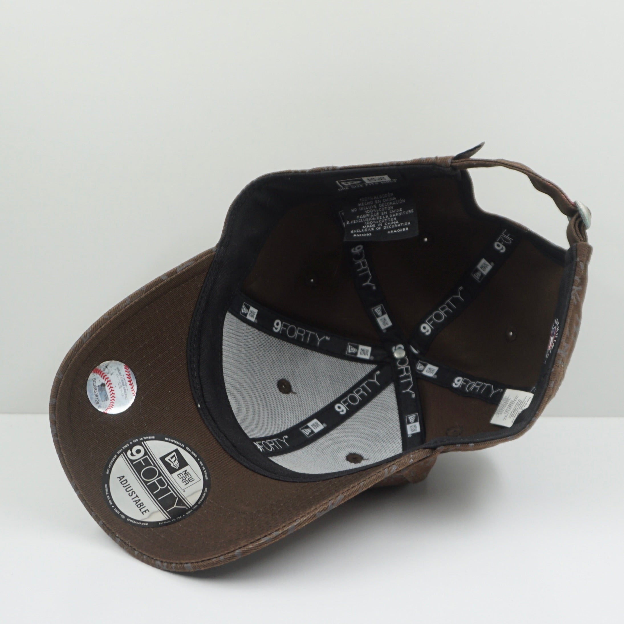 New Era New York Yankees Monogram Brown Adjustable Cap