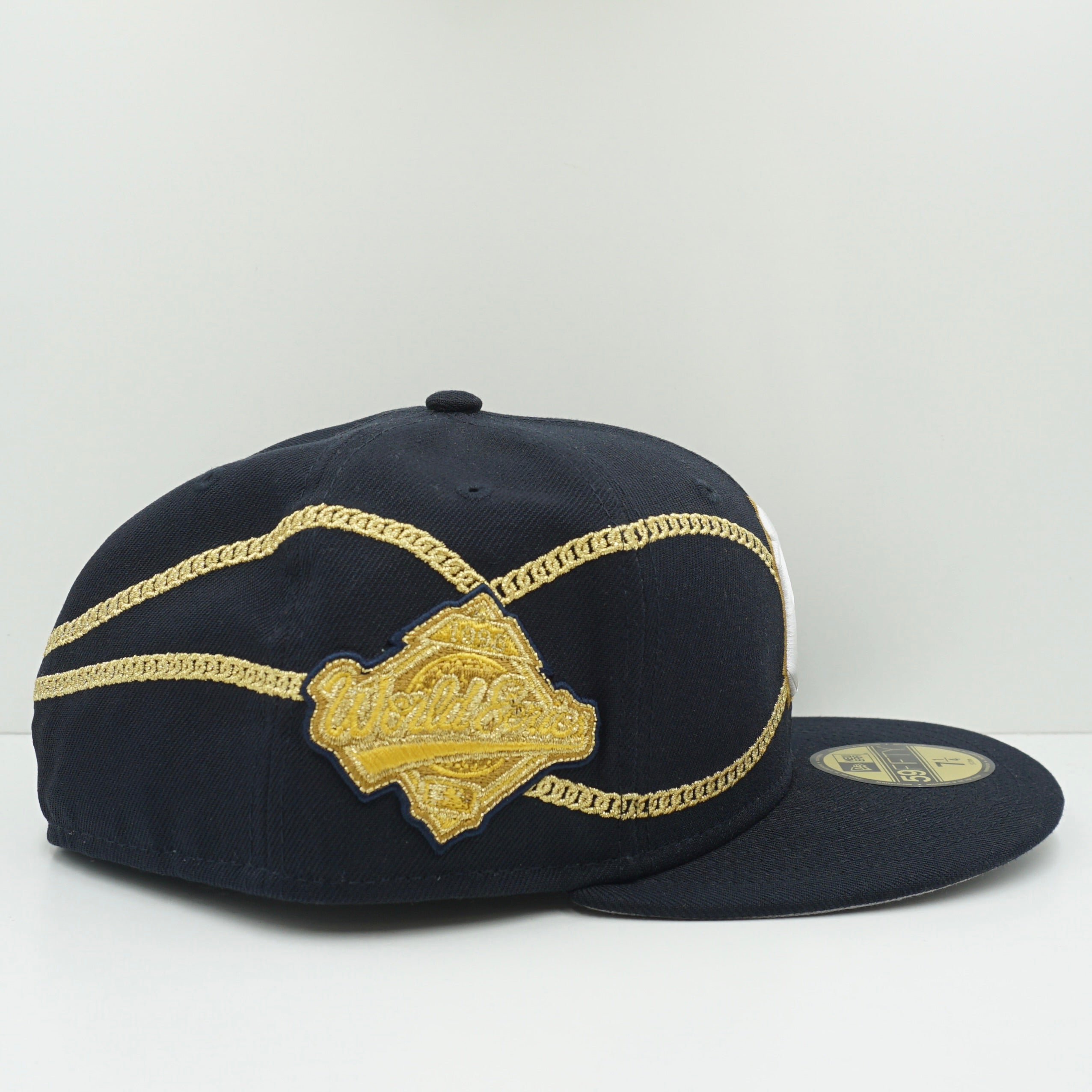 New Era Cooperstown New York Yankees Gold Chain Navy Fitted Cap
