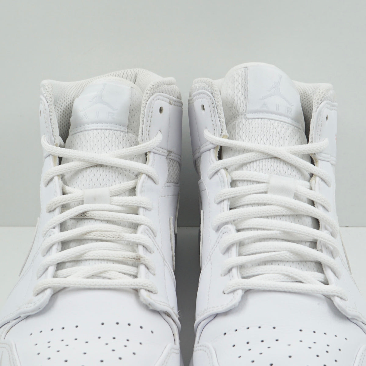 Jordan 1 Mid SE Nike Swoosh On Tour (2020)