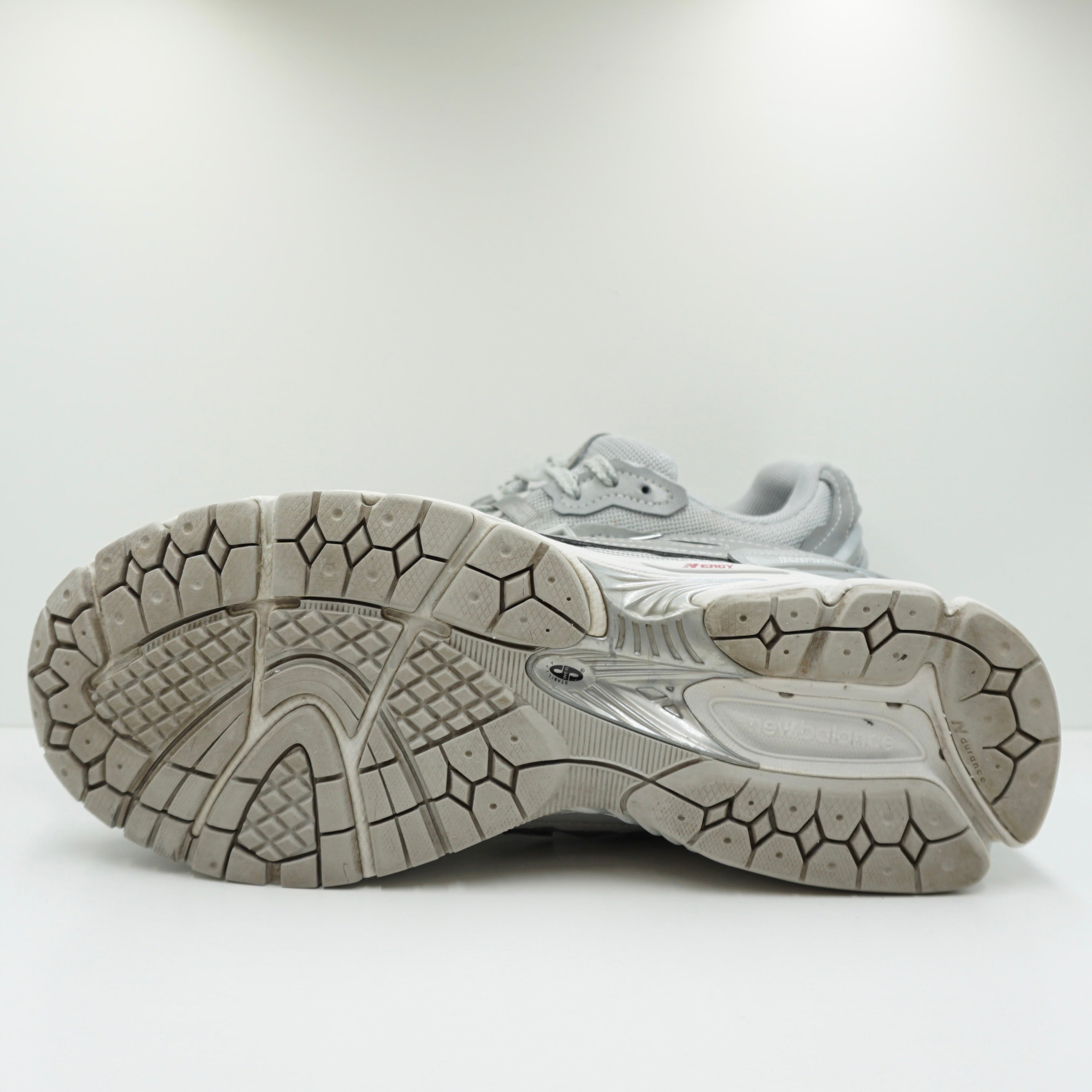 New Balance 1906D Protection Pack Silver Metallic