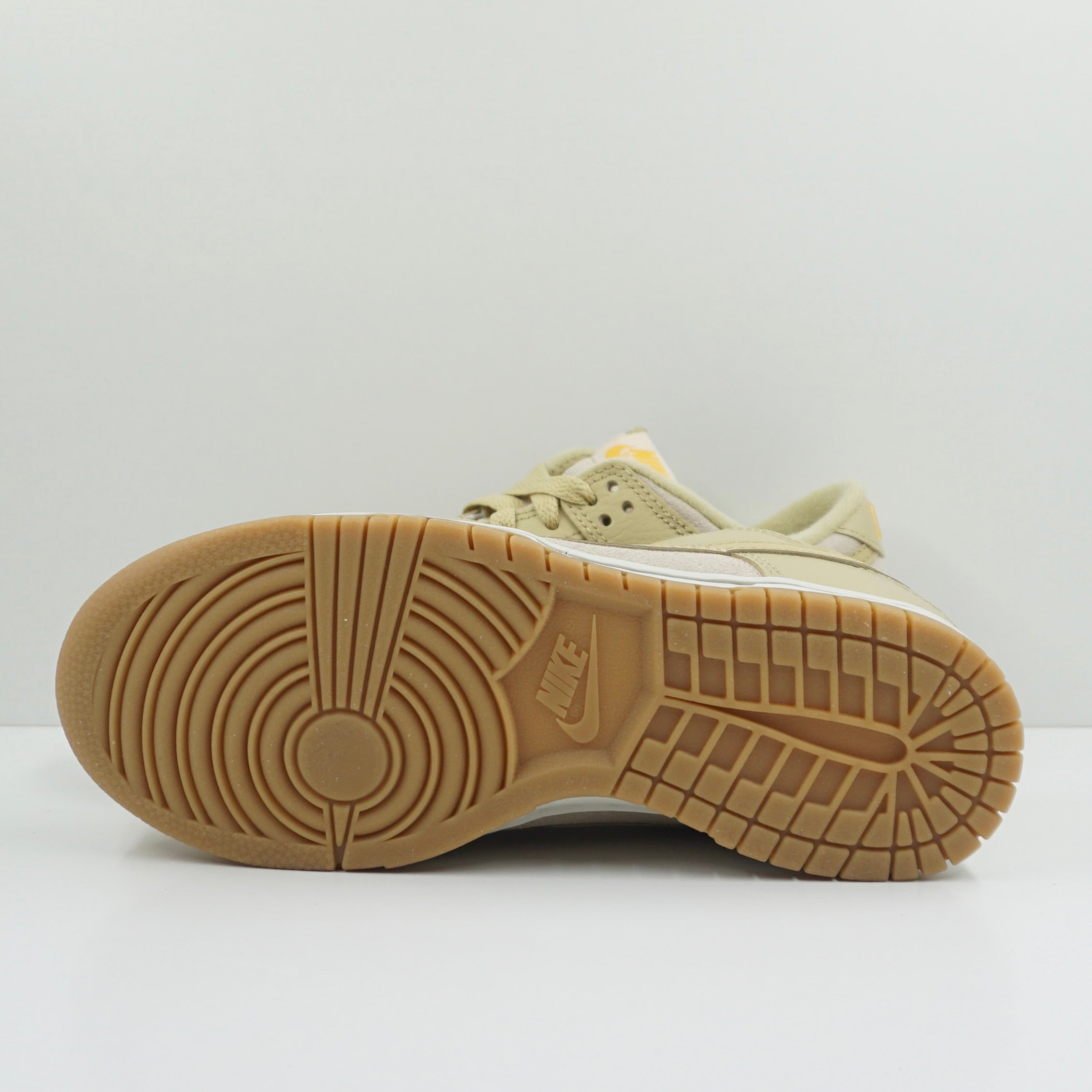 Nike Dunk Low Khaki Suede Gum