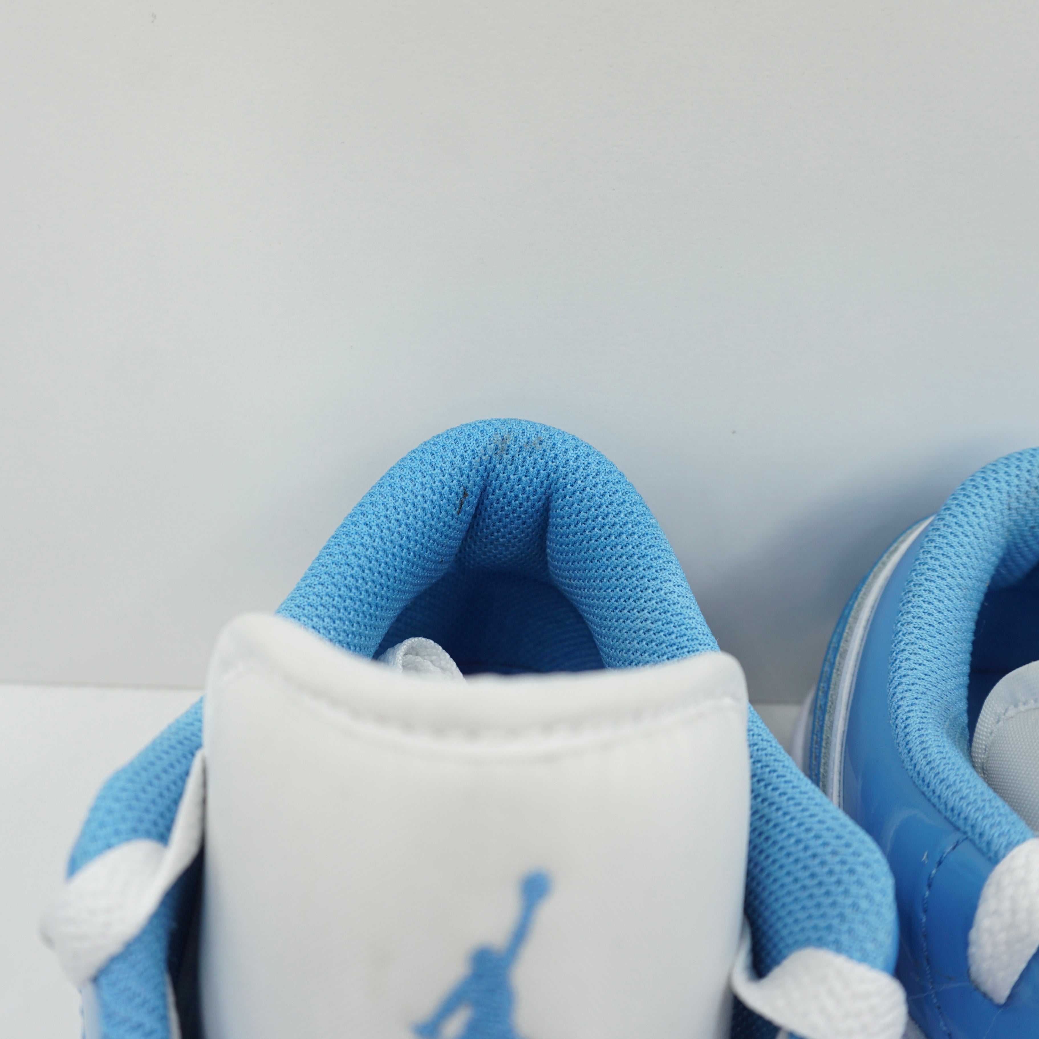 Jordan 1 Low SE Legend Blue Patent