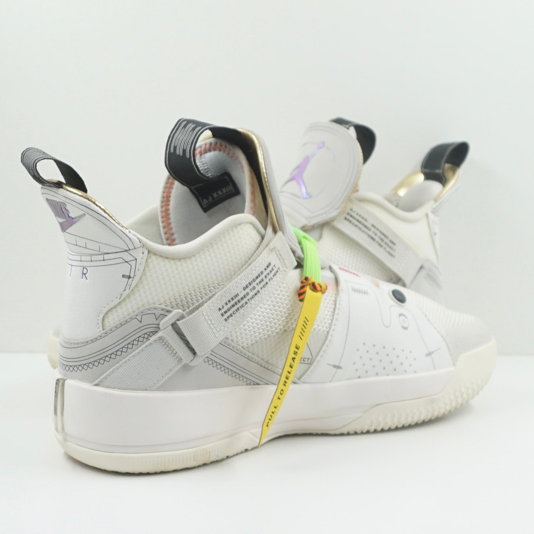 Jordan XXXIII Vast Grey (GS)