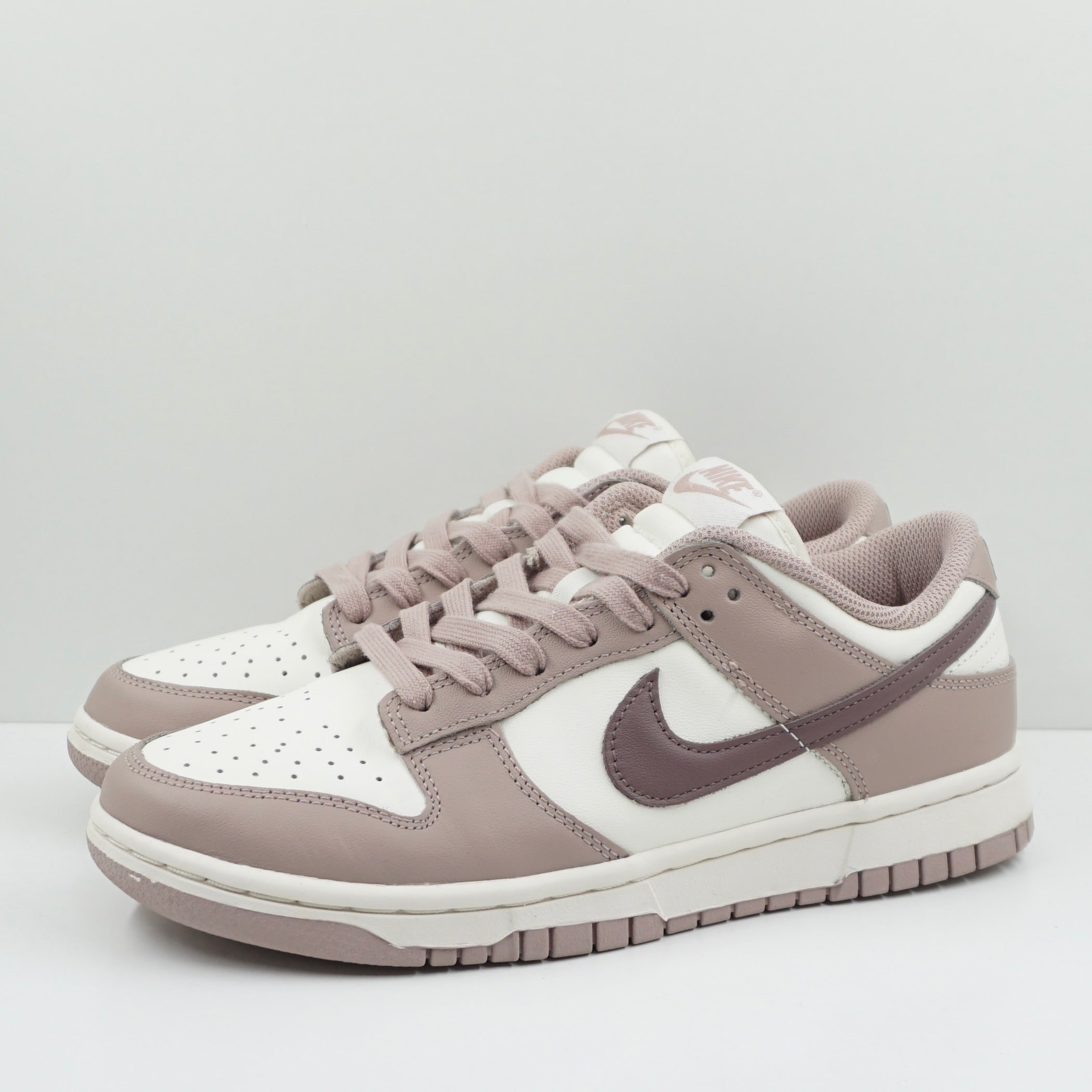 Nike Dunk Low Sail Plum Eclipse (W)