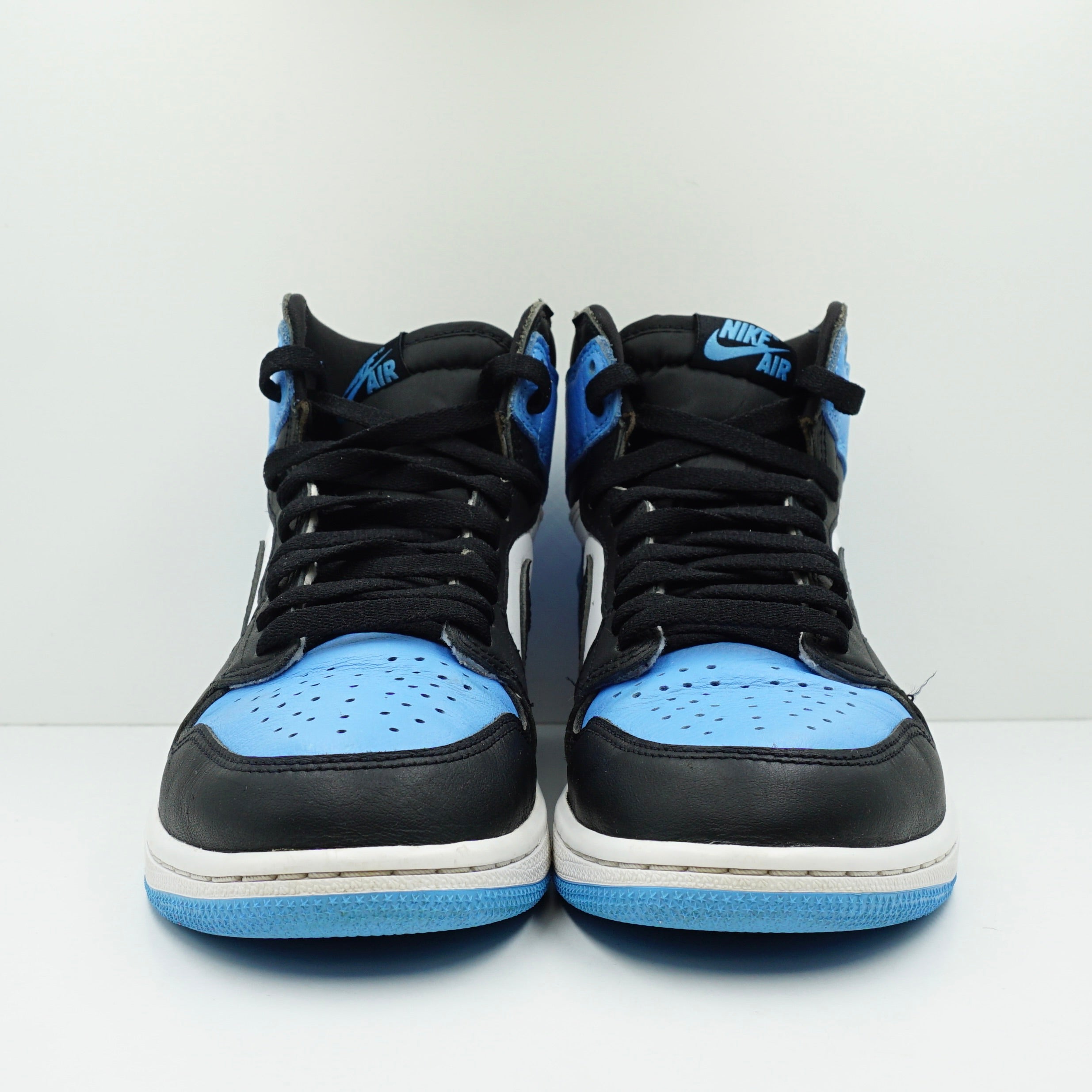 Jordan 1 Retro High OG UNC Toe