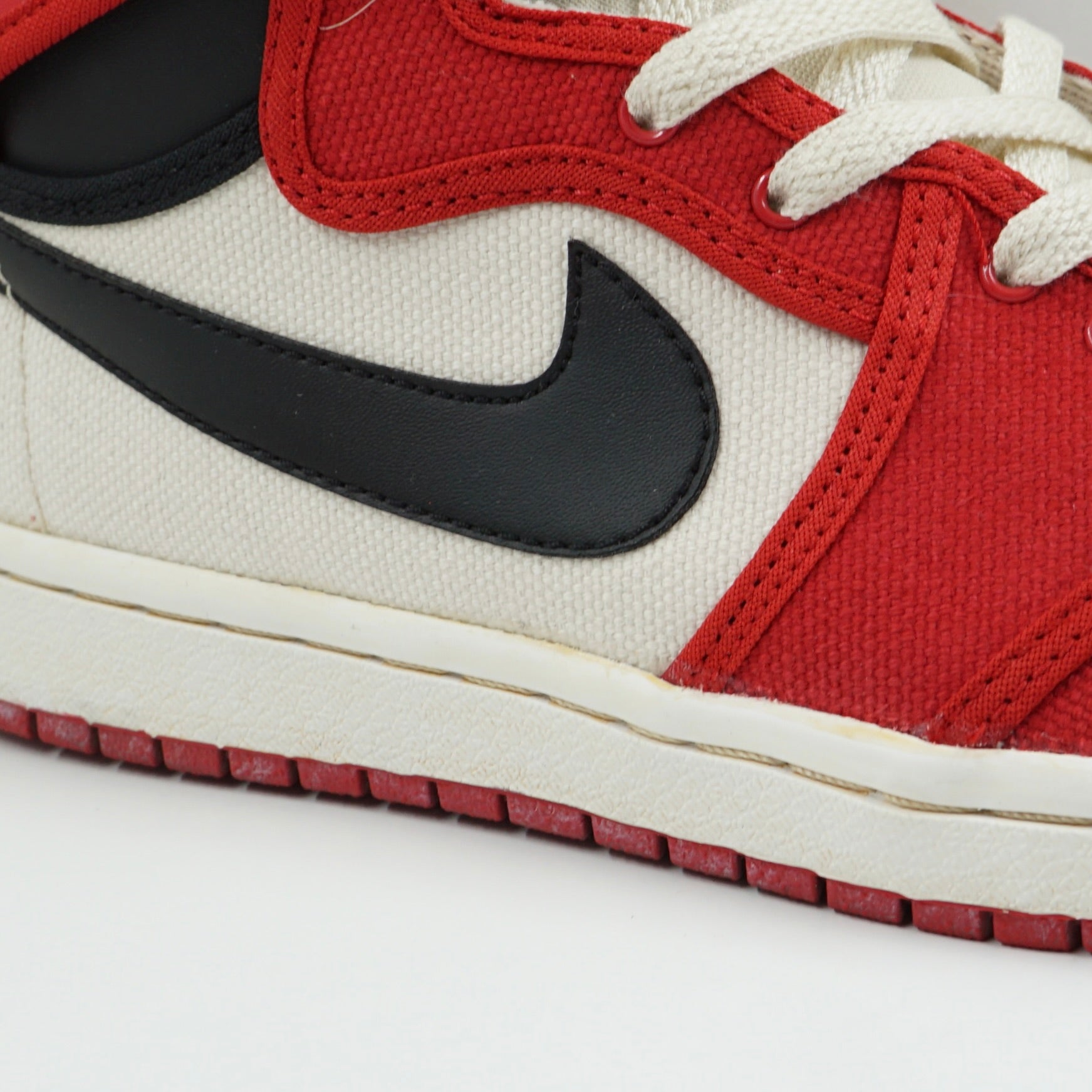 Jordan 1 Retro AJKO Chicago Vintage