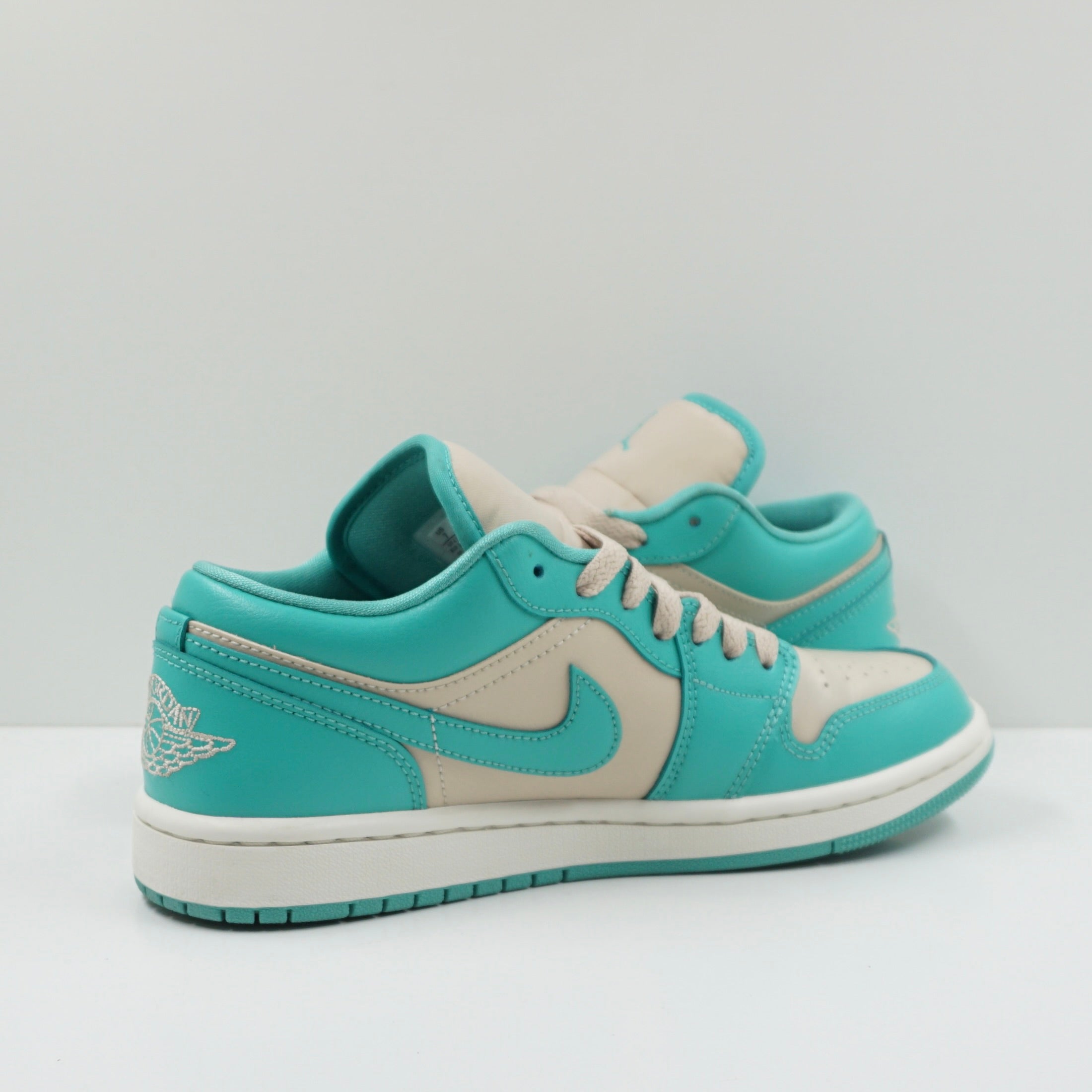 Jordan 1 Low Tropical Teal (W)