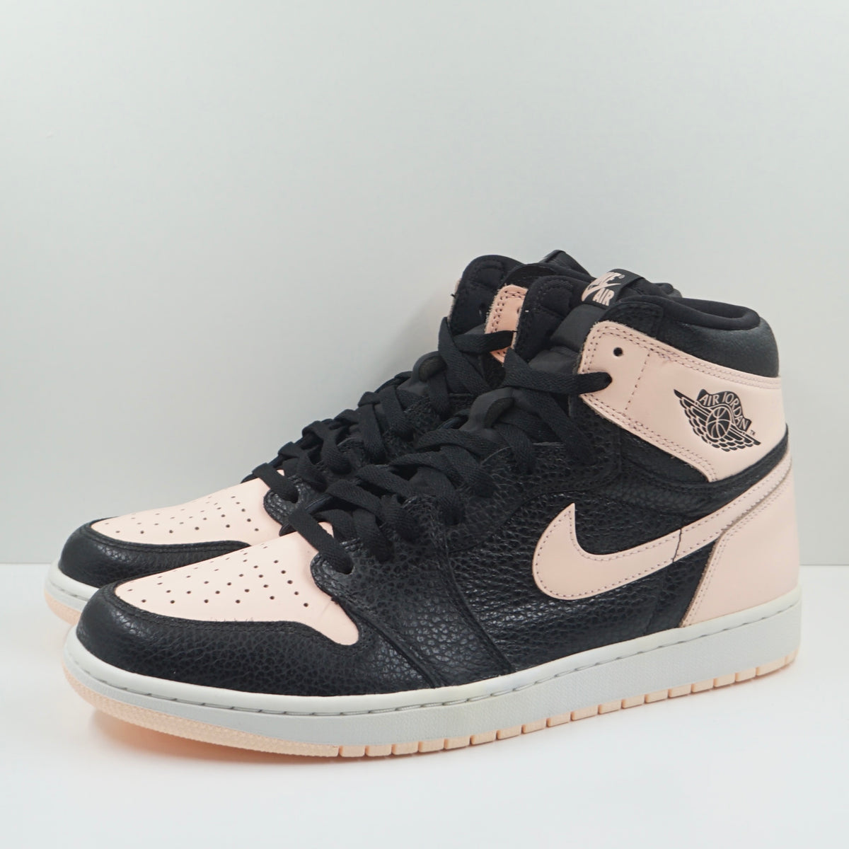 Jordan 1 Retro High Black Crimson Tint
