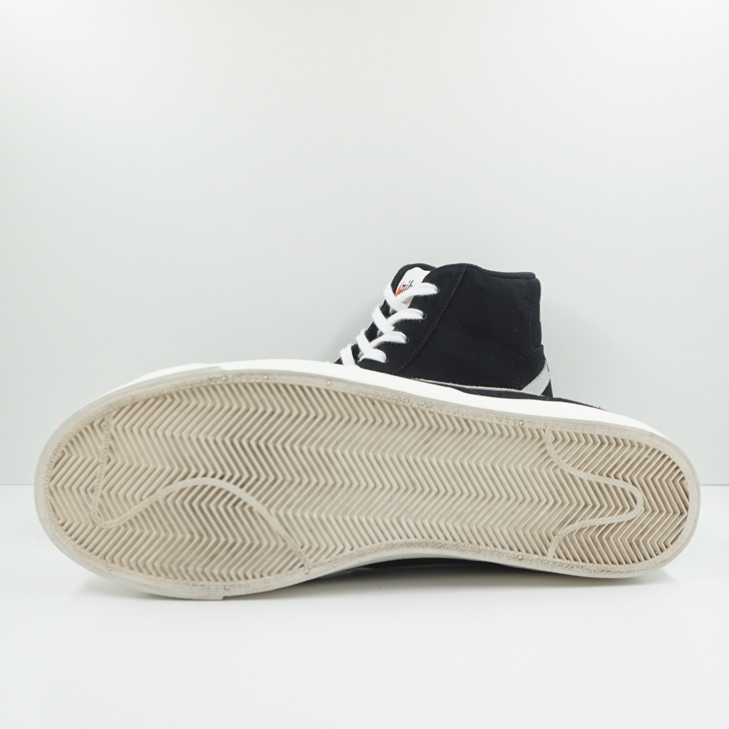 Nike Blazer Mid 77 Black Suede