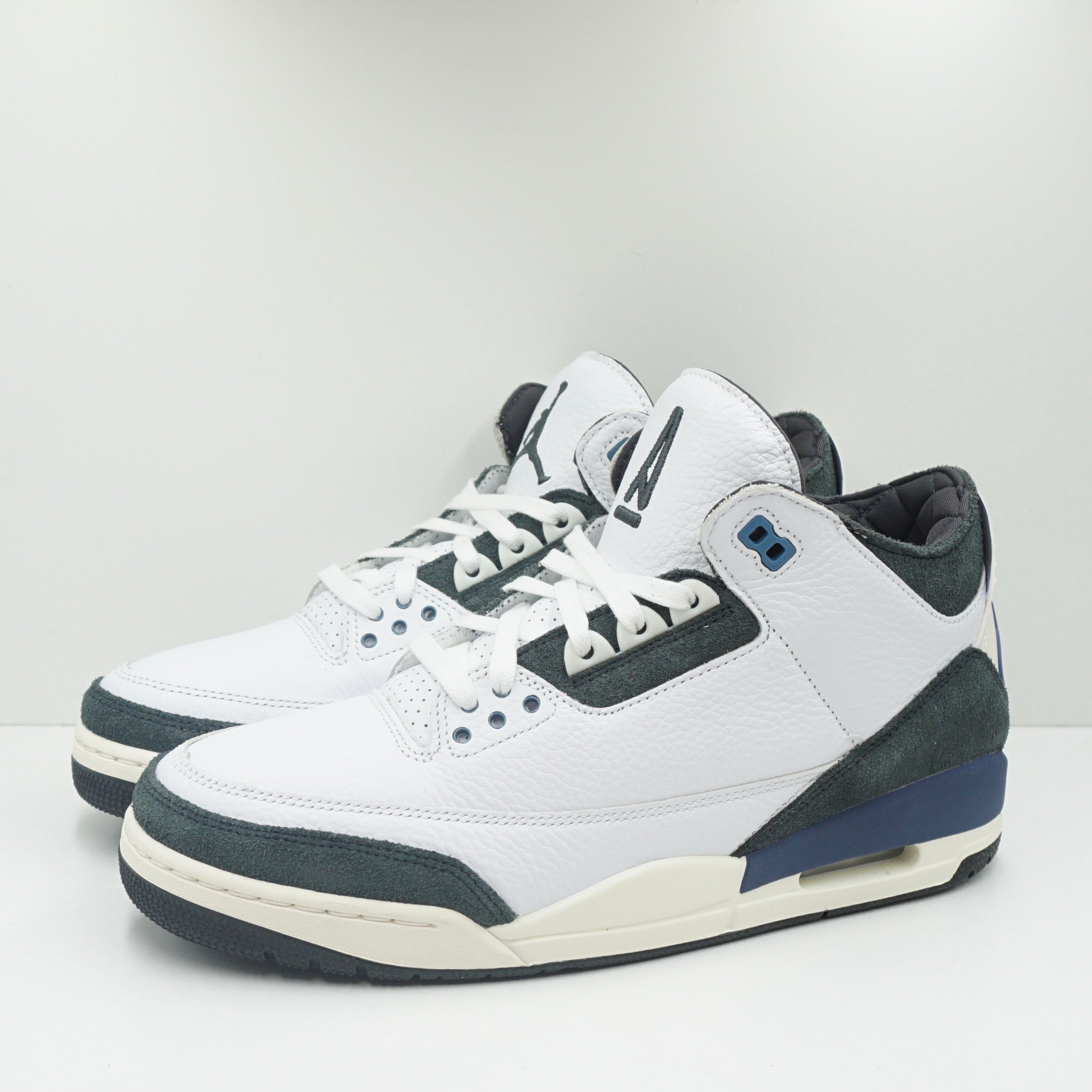 Jordan 3 Retro OG SP A Ma Maniére Diffused Blue