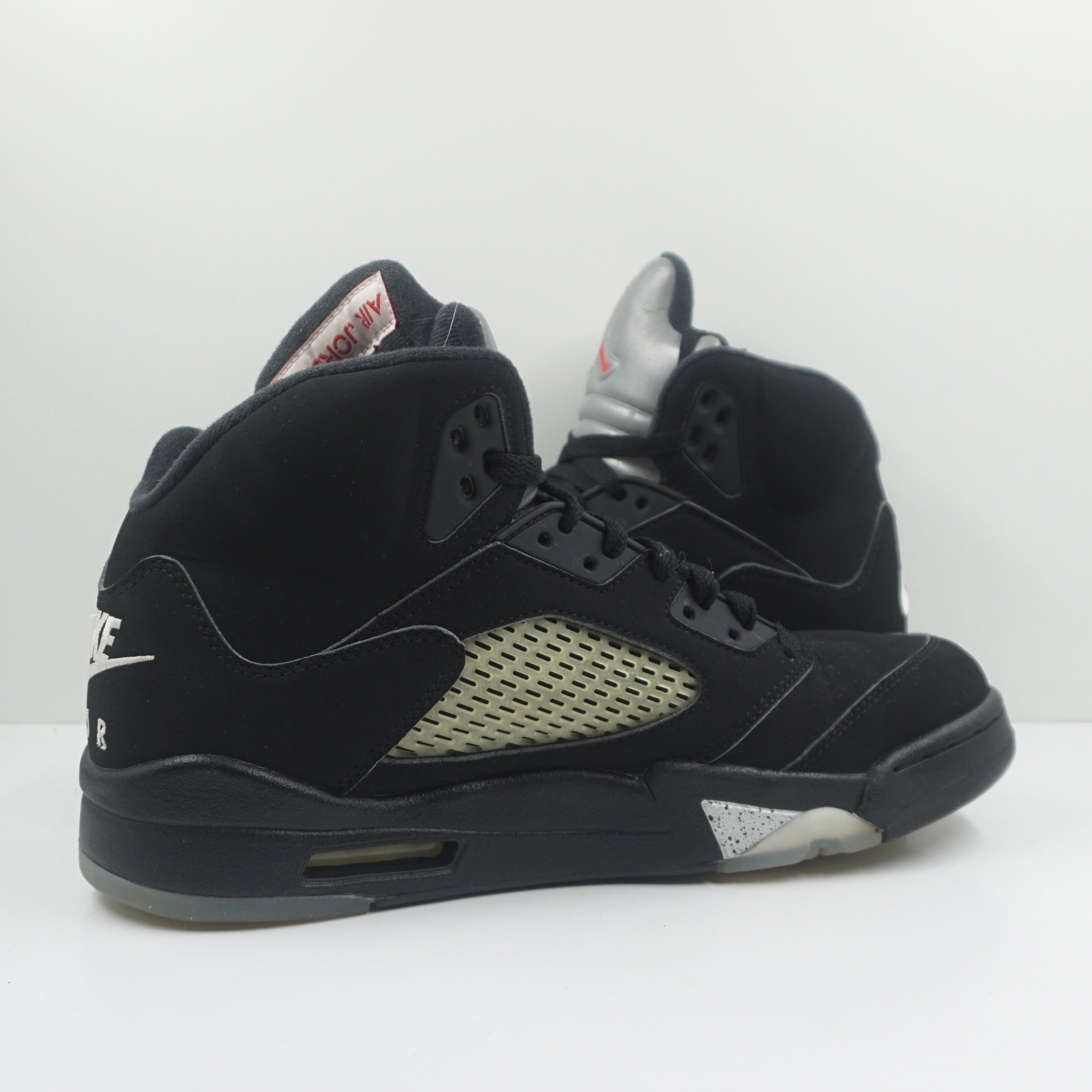 Jordan 5 Retro Black Metallic (2016)