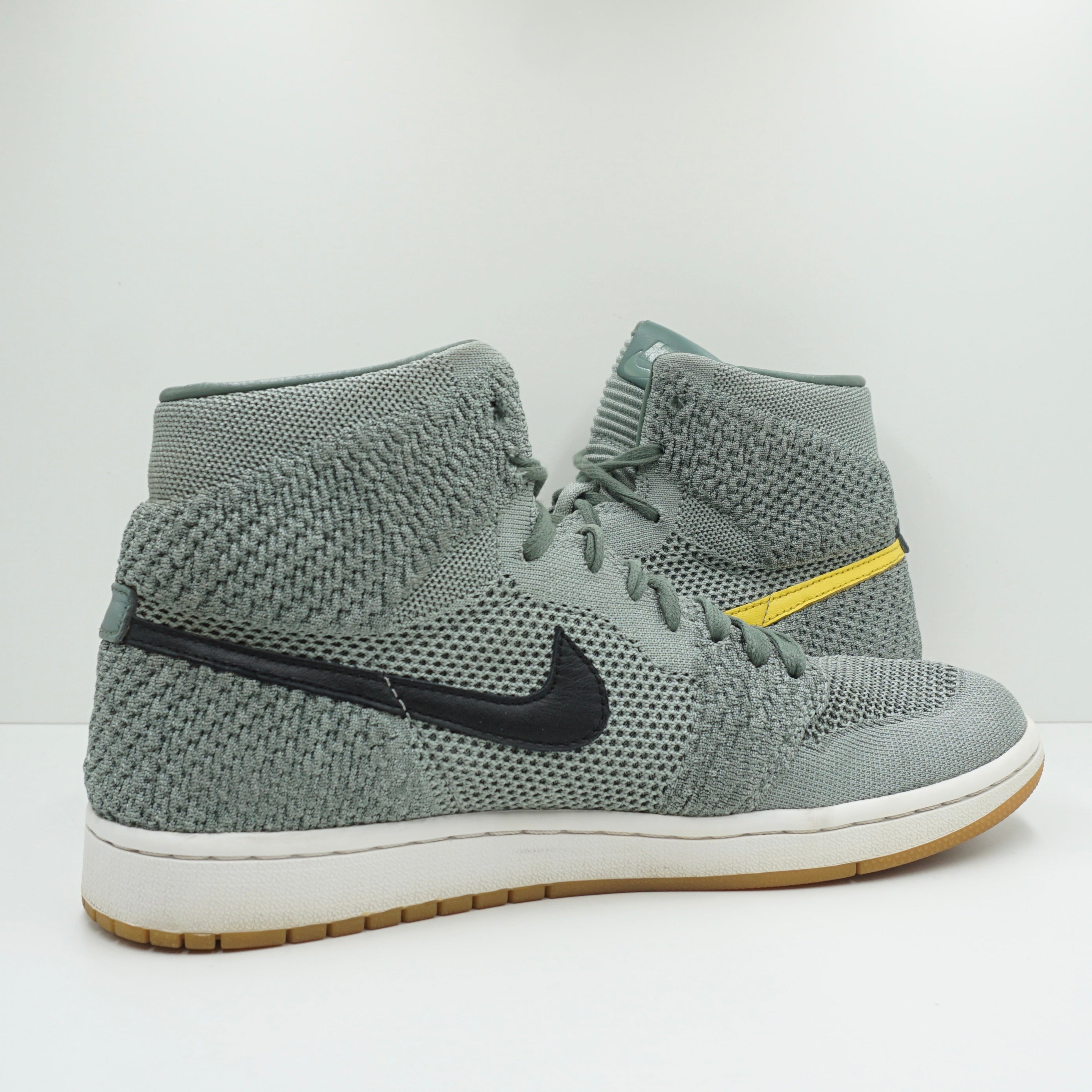 Jordan 1 Retro High Flyknit Clay Green