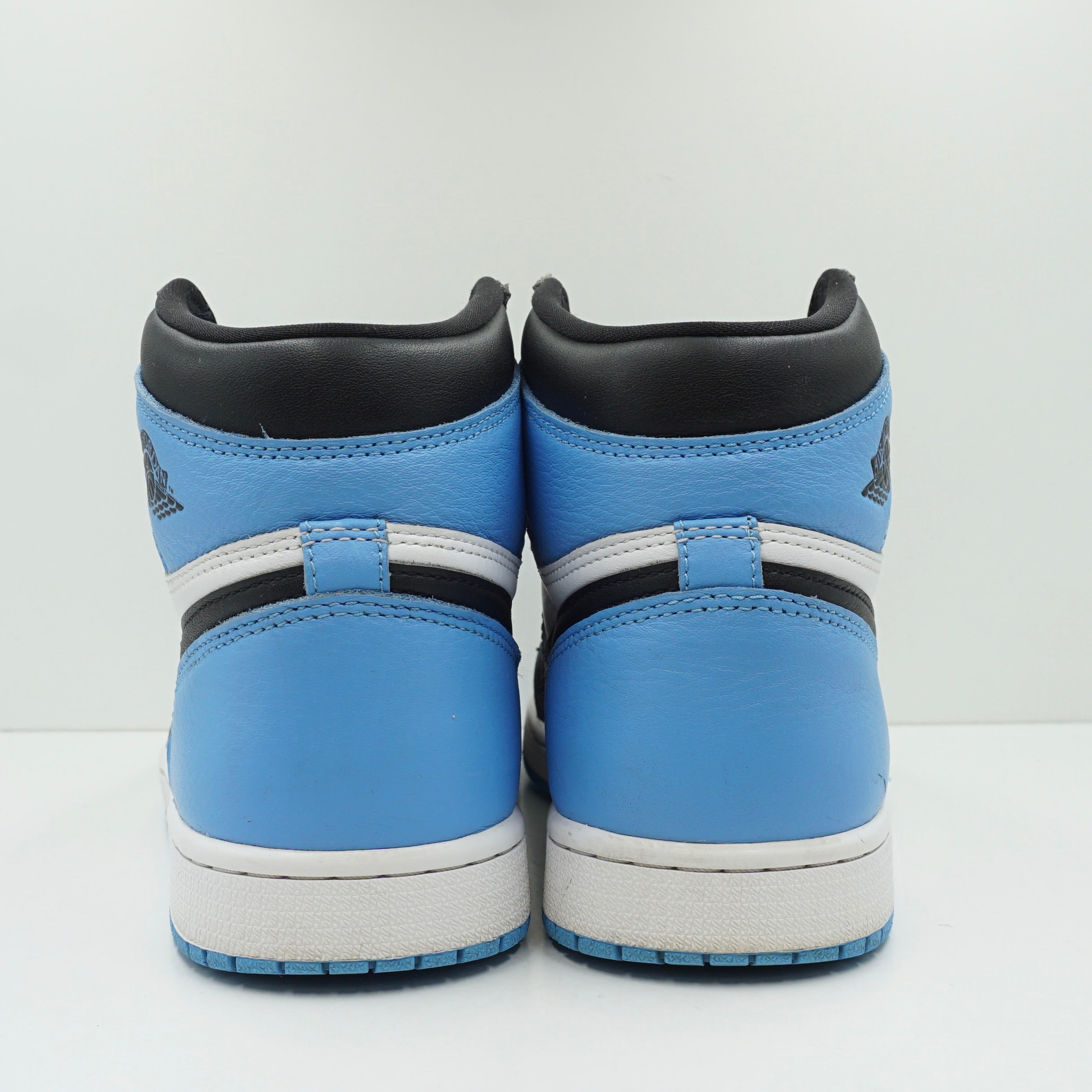 Jordan 1 Retro High OG UNC Toe
