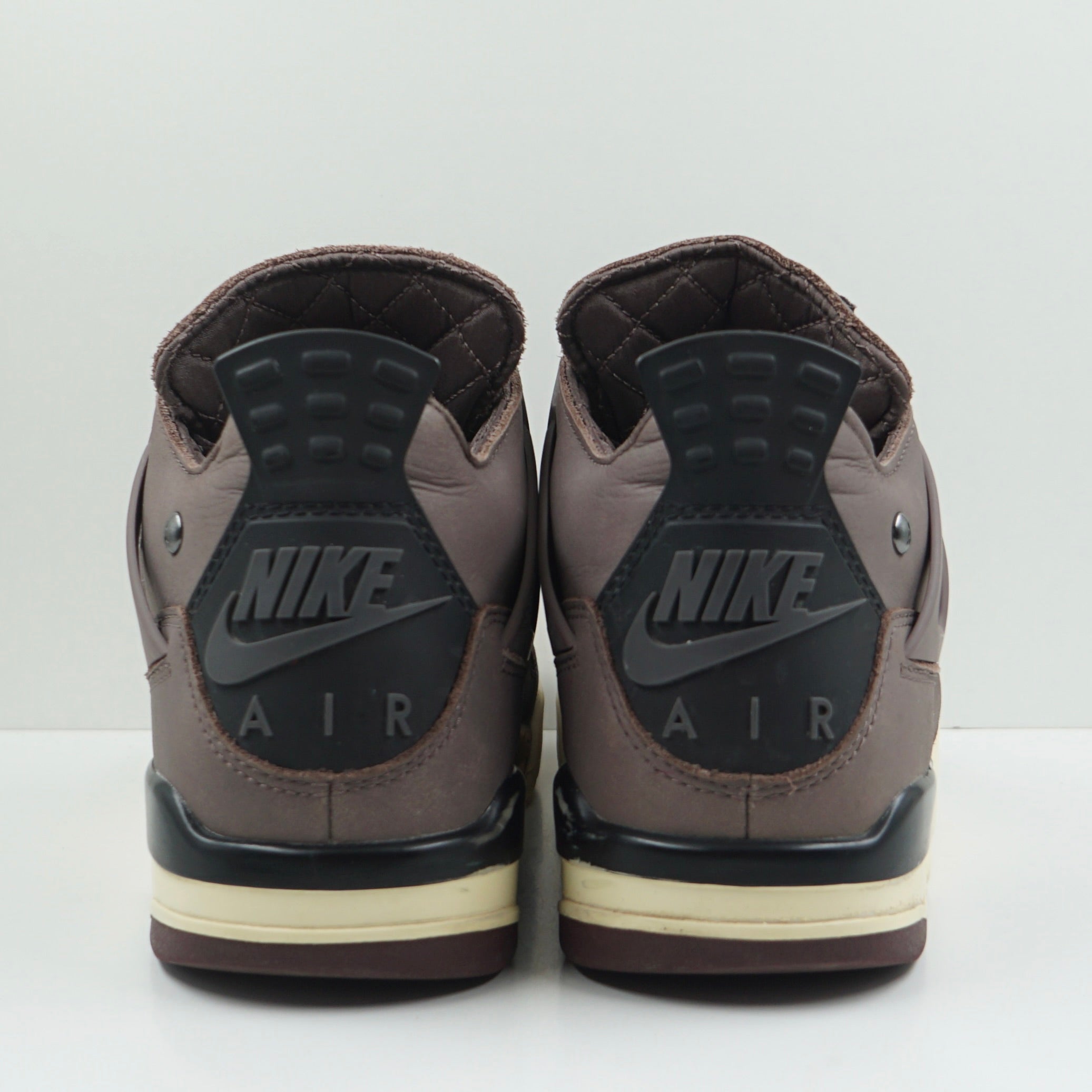 Jordan 4 Retro SP A Ma Maniére Violet Ore