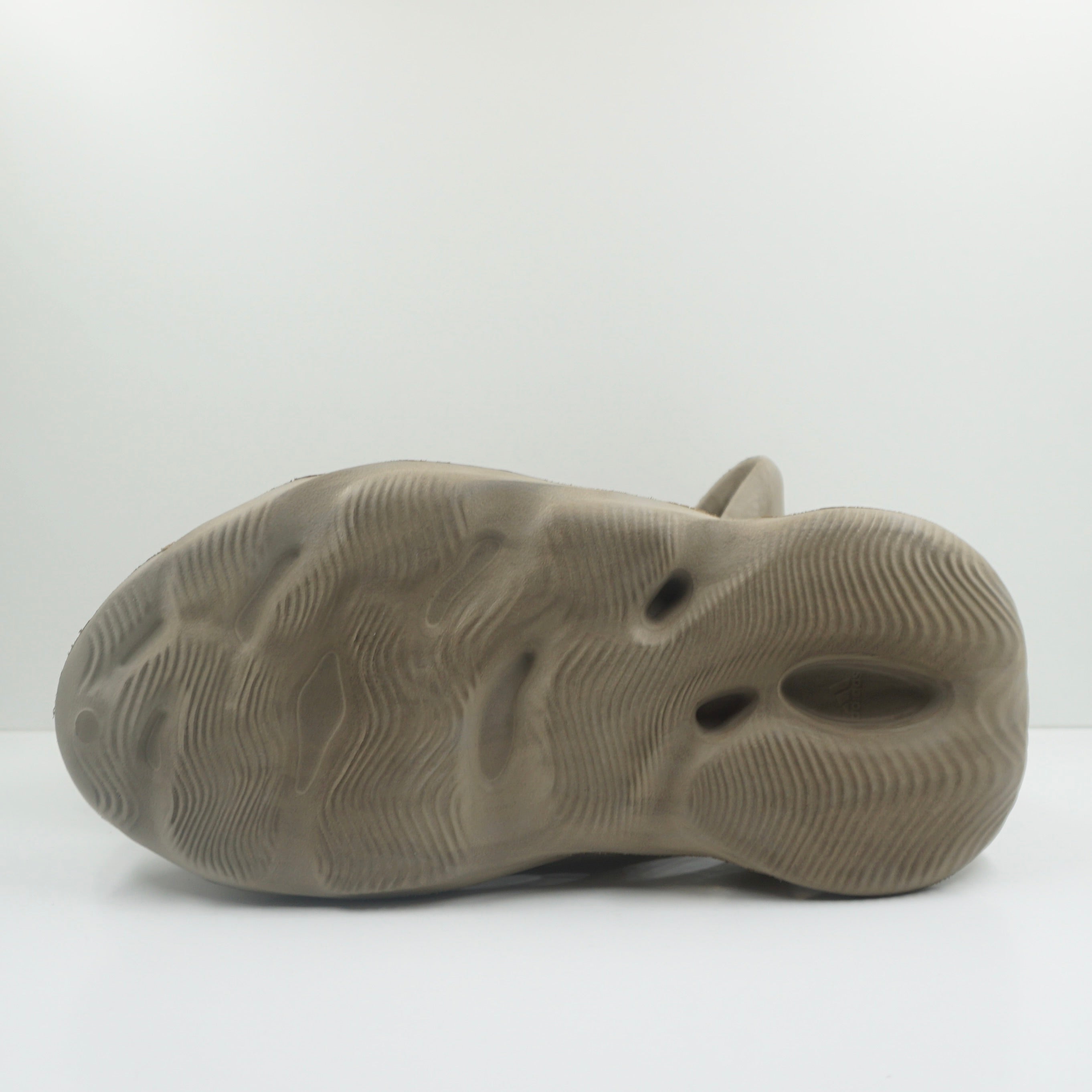 Adidas Yeezy Foam RNNR Stone Sage