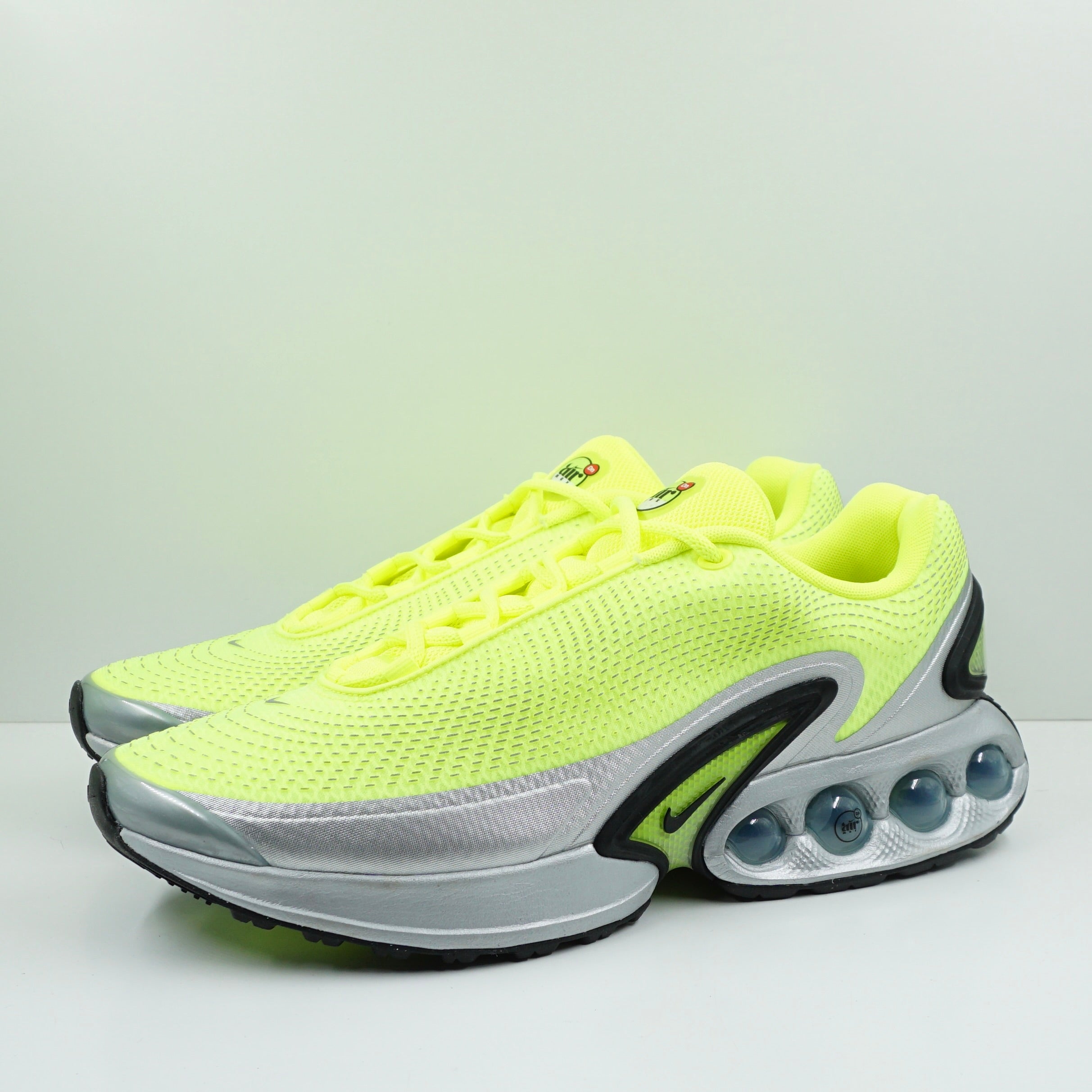 Nike Air Max Dn Volt