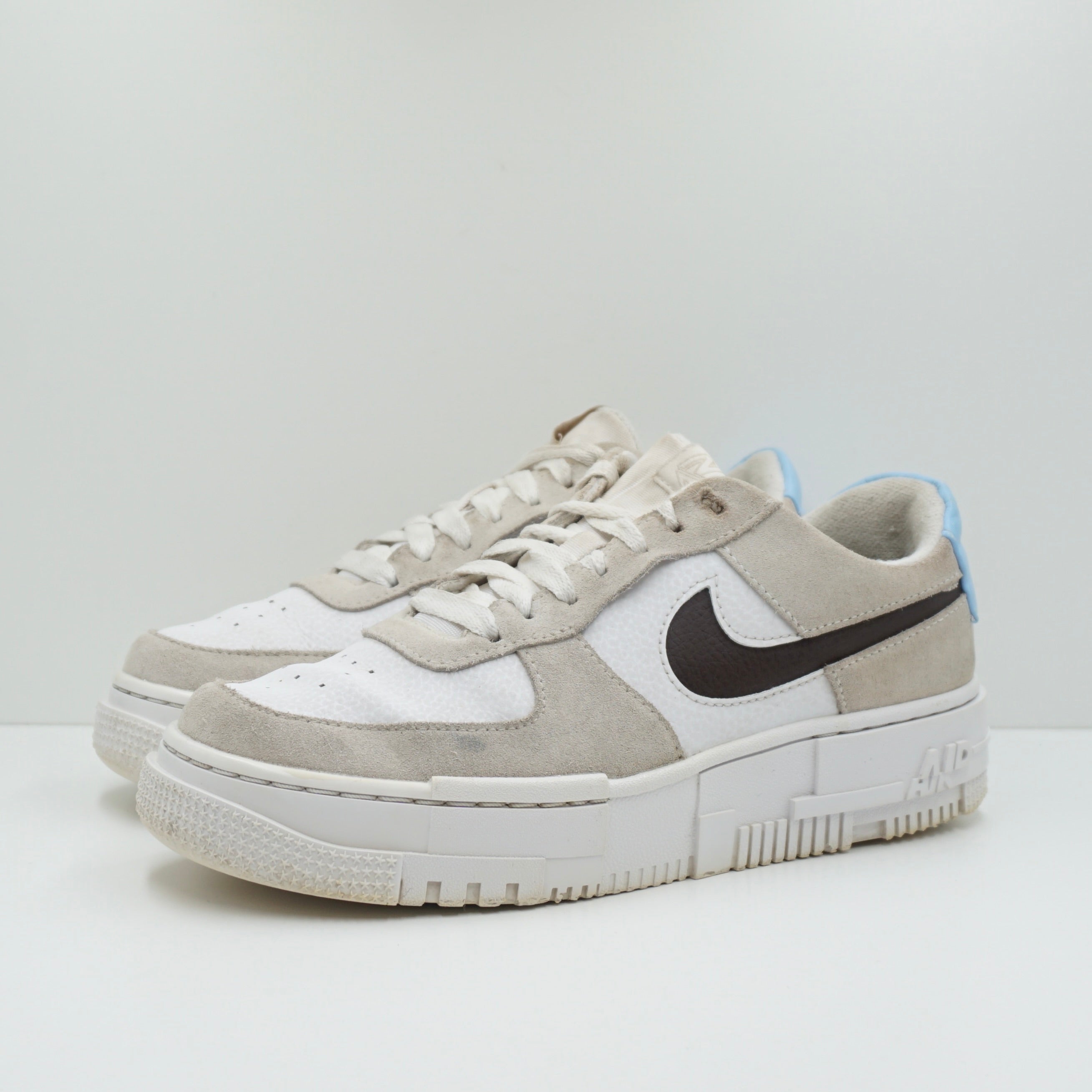 Nike Air Force Low Pixel Desert Sand (W)