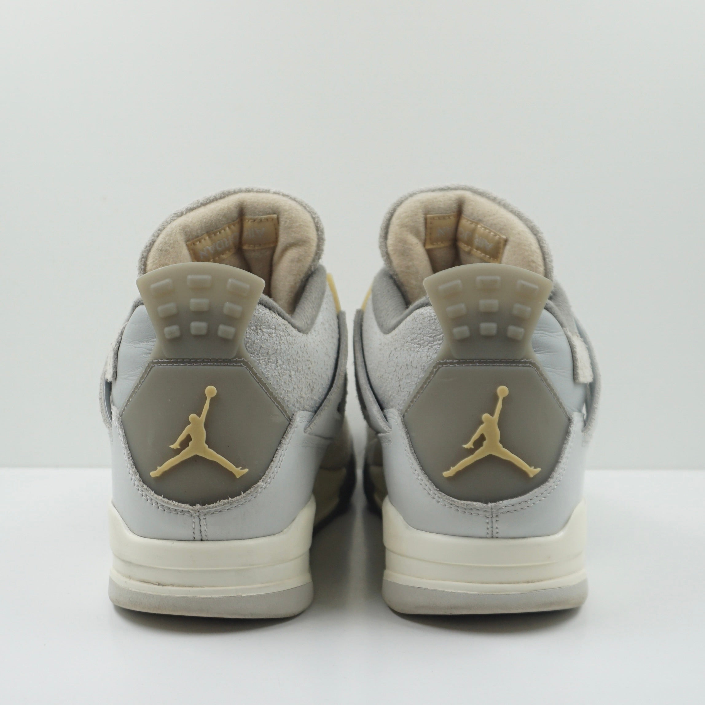 Jordan 4 Retro SE Craft Photon Dust