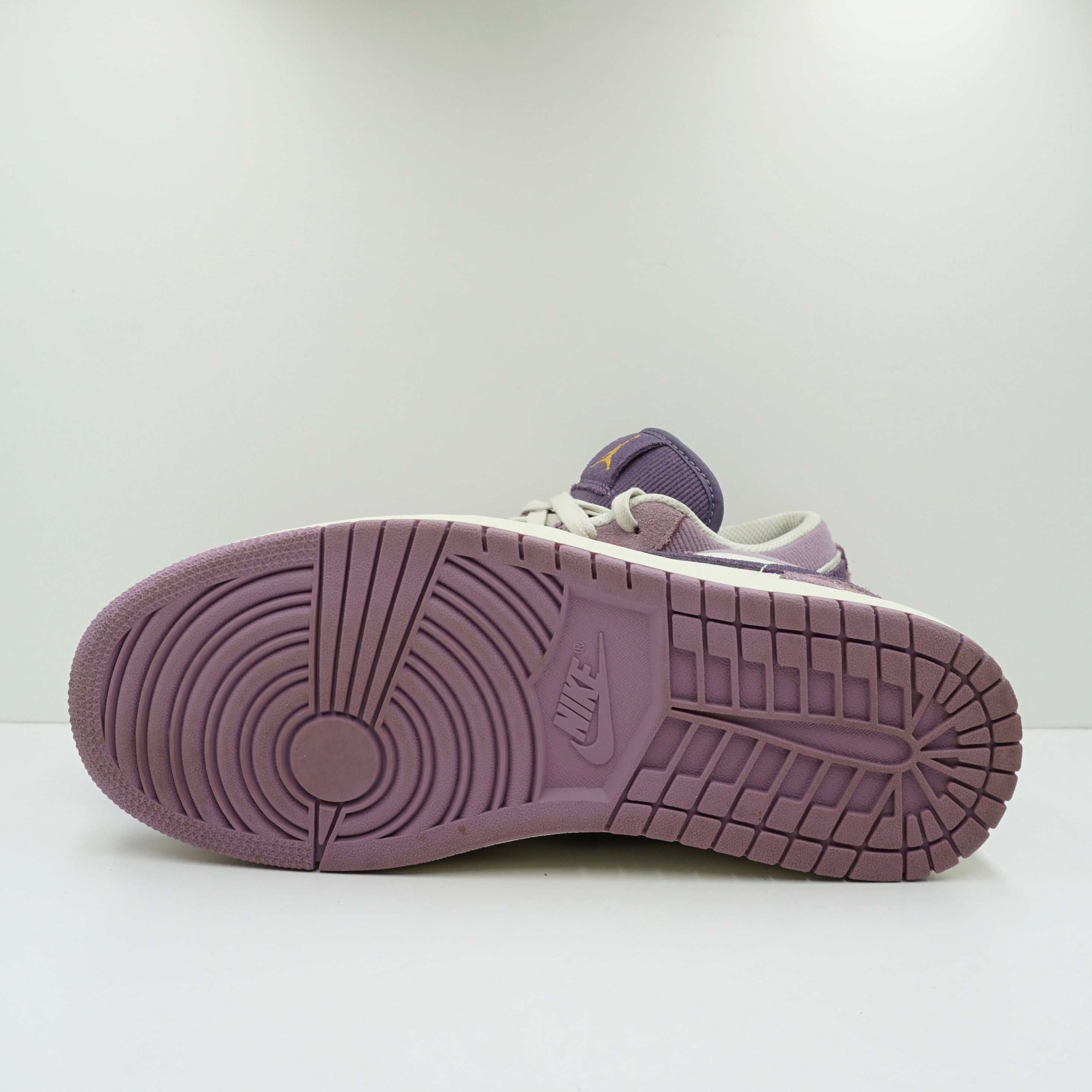 Jordan 1 Low Unity (W)