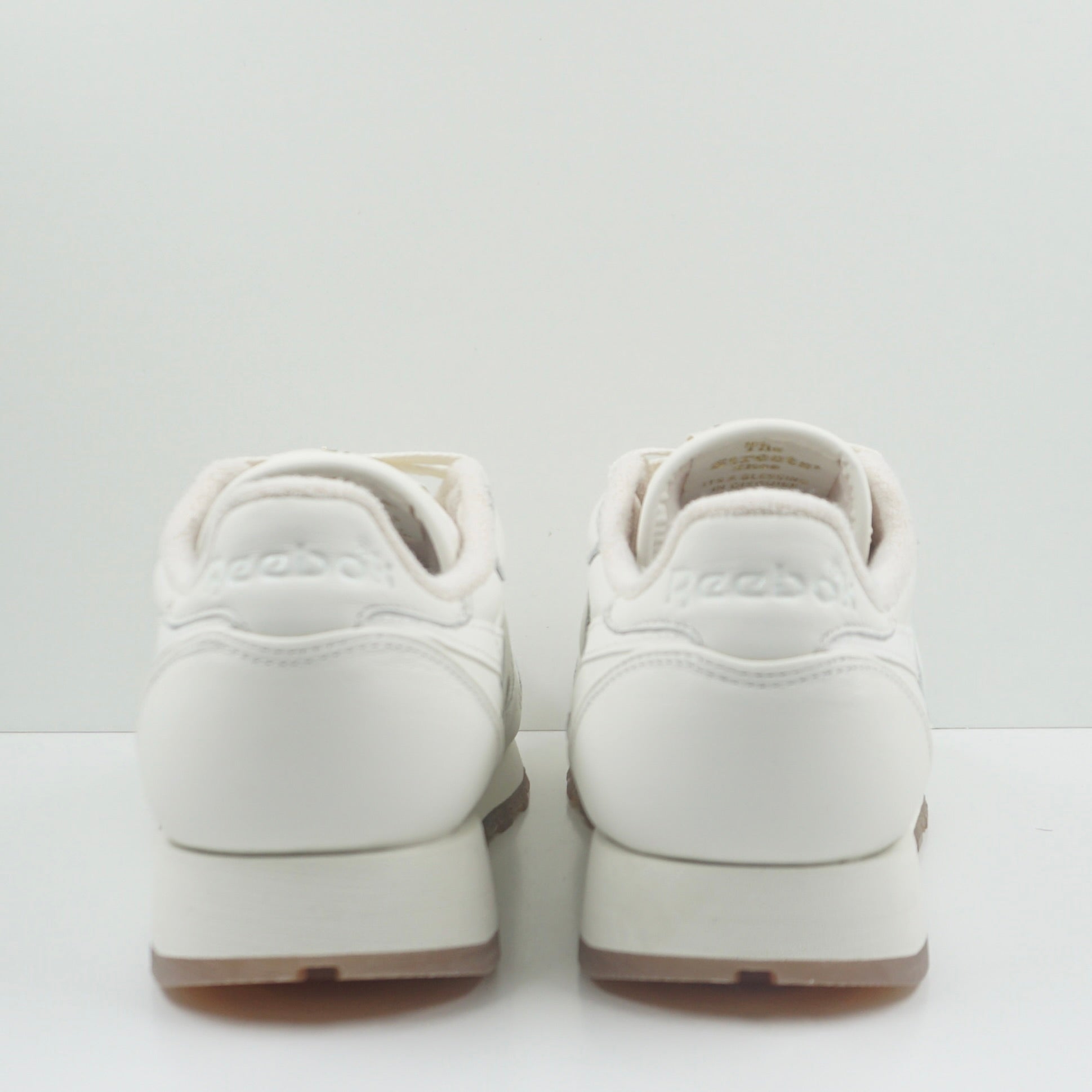 Reebok Classic Leather END. The Streets Chalk