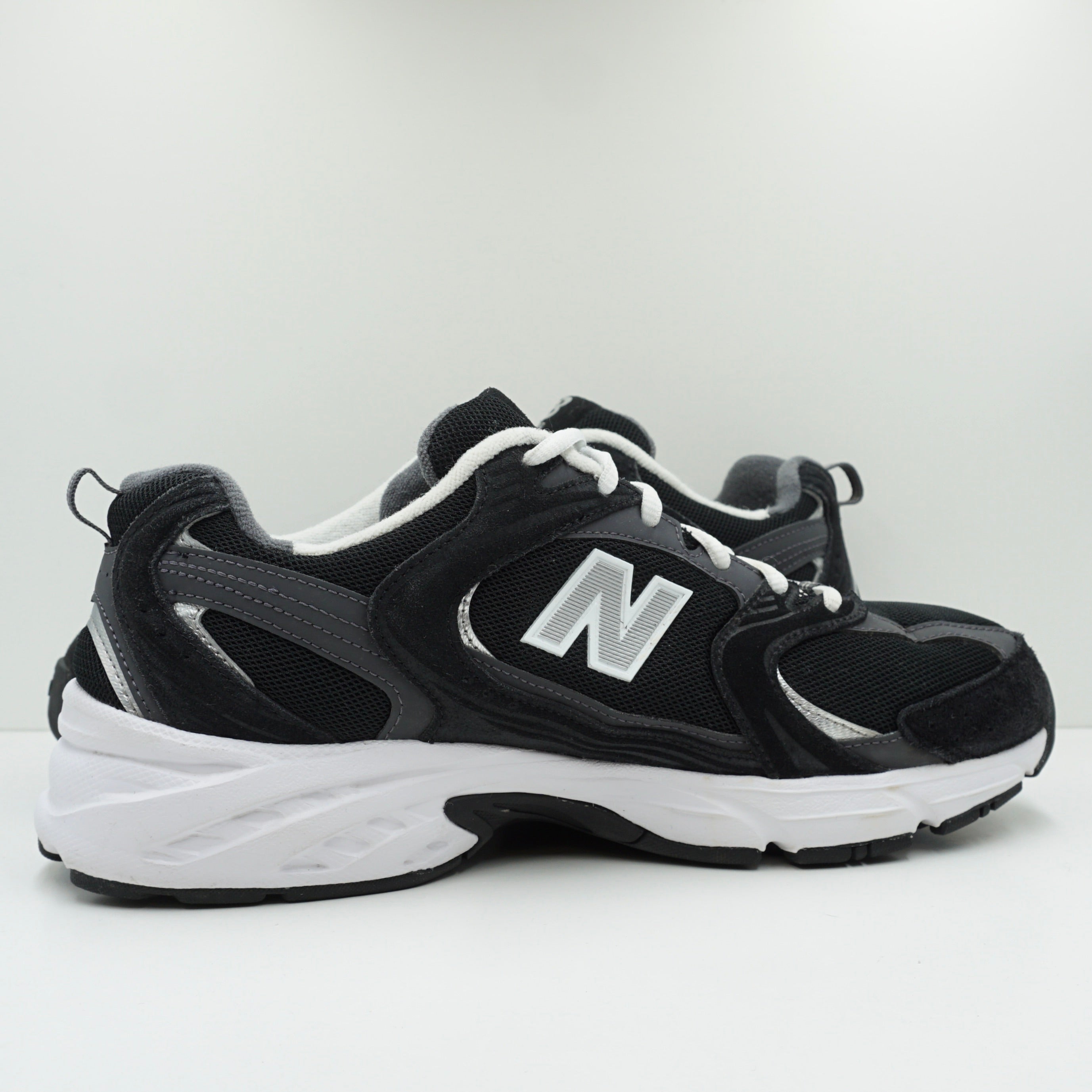 New Balance 530 Classic Black Grey