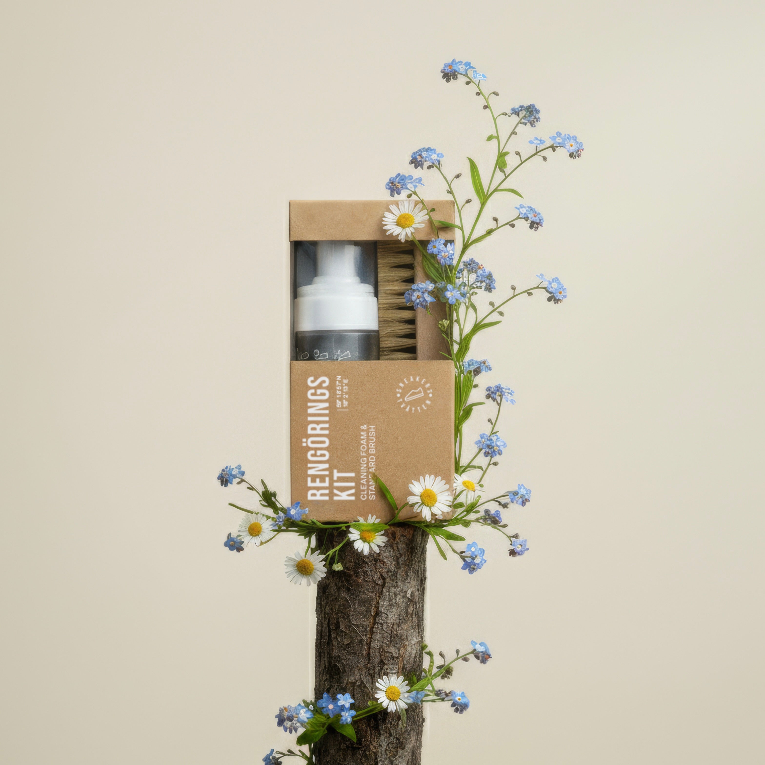 Sneakerstvätten Cleaning Foam & Standard Brush Kit