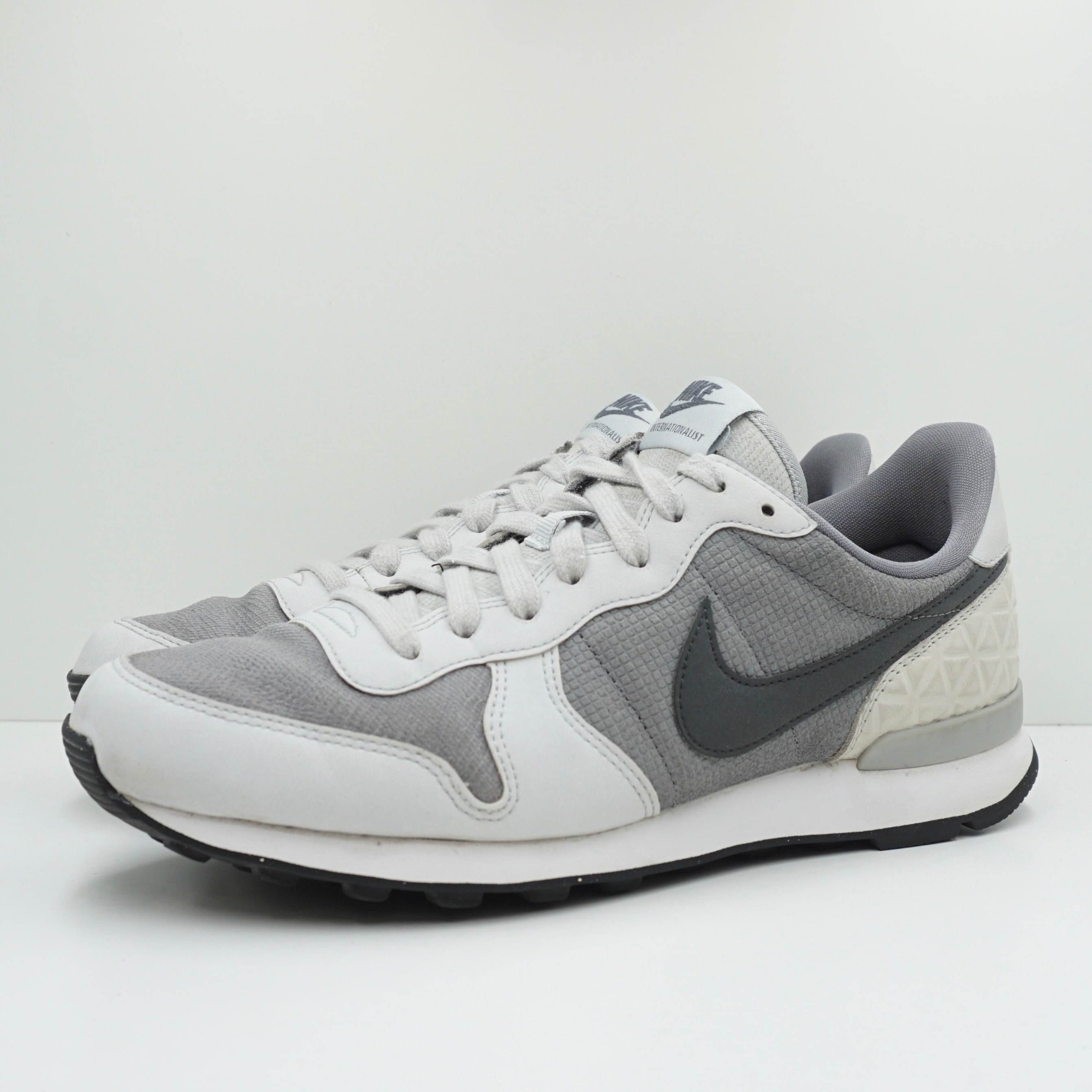 Wolf Grey Nike Internationalist 2016 Nike Internationalist Grey (W)