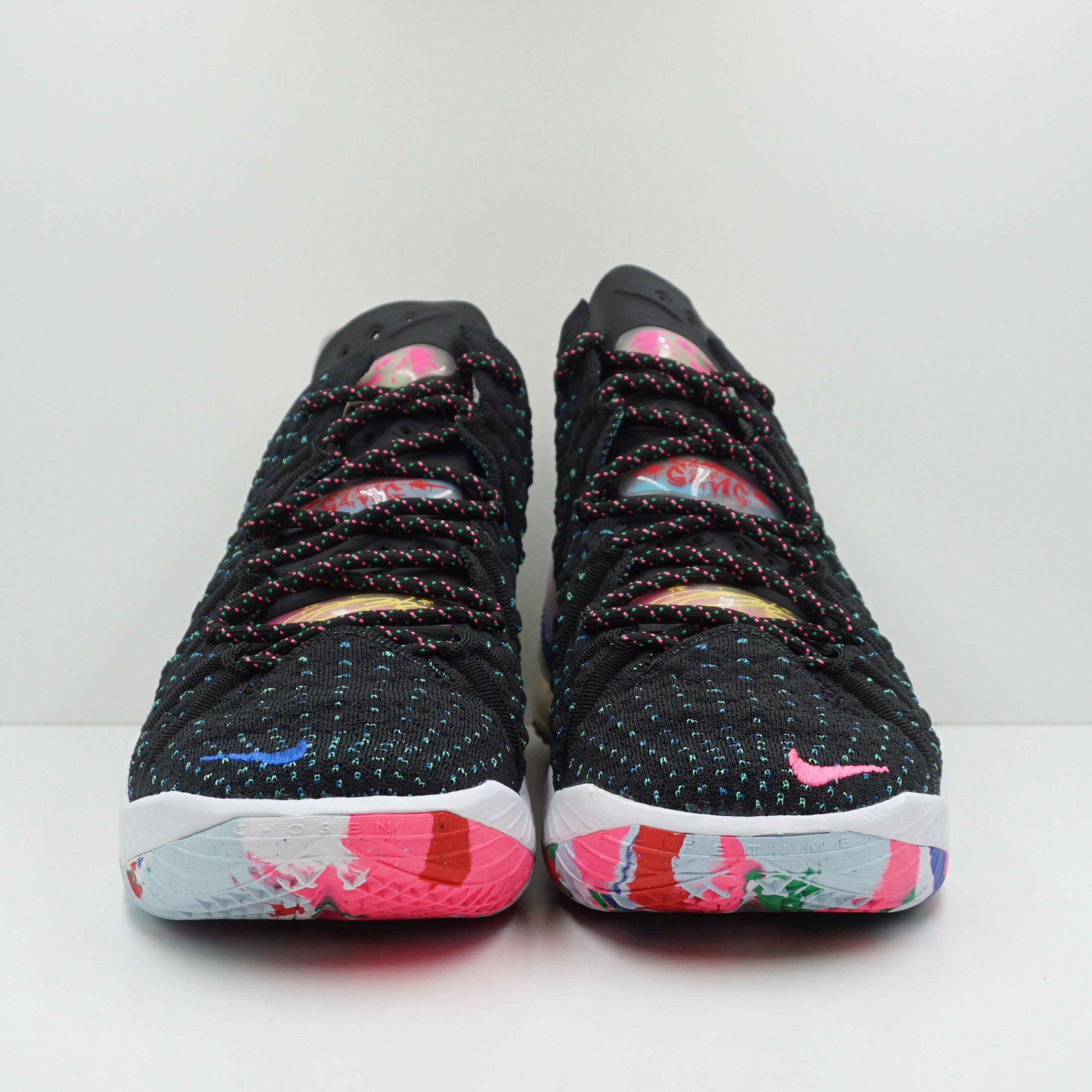 lebron 18 multicolor