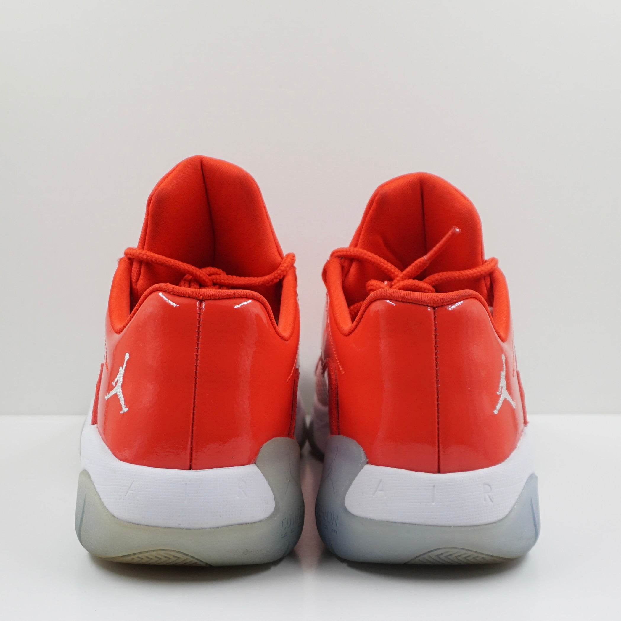 Jordan 11 CMFT Low Barcelona