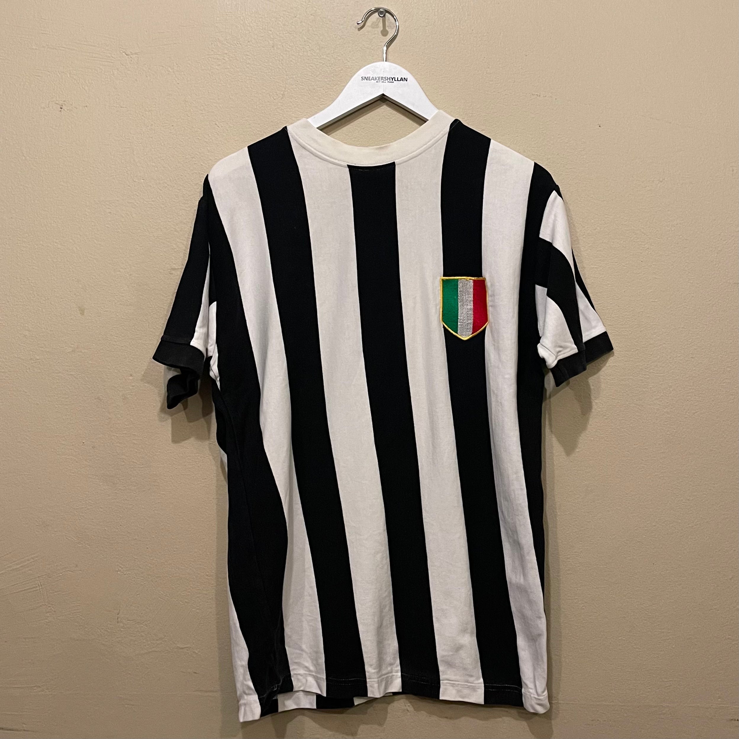 Toffs Juventus 1952 Football Tshirt