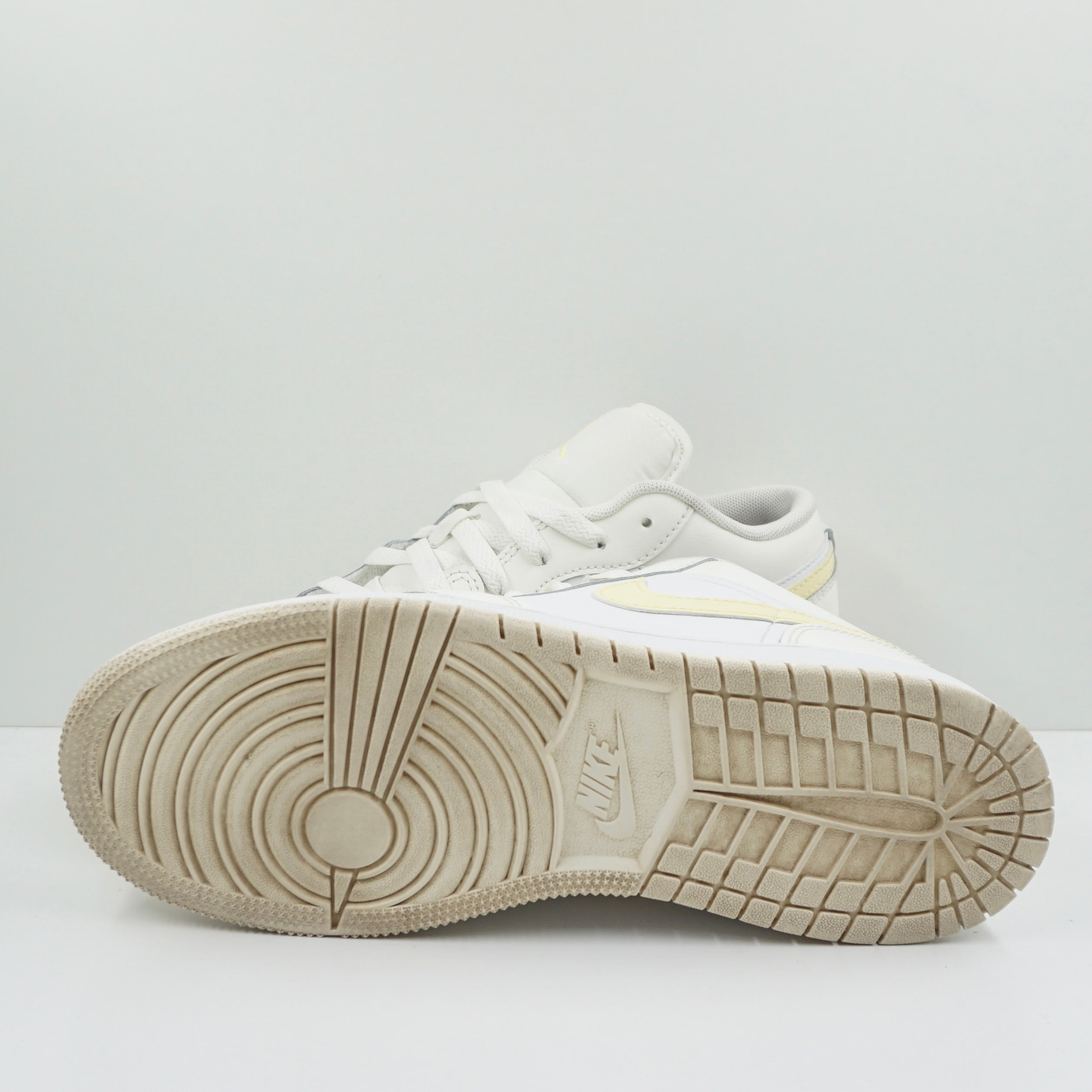Jordan 1 Low Light Laser Orange (GS)