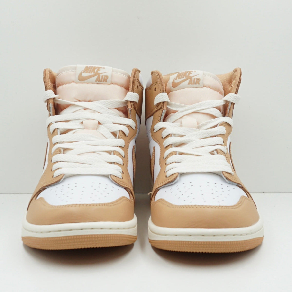 Jordan 1 Retro High OG Praline (W)