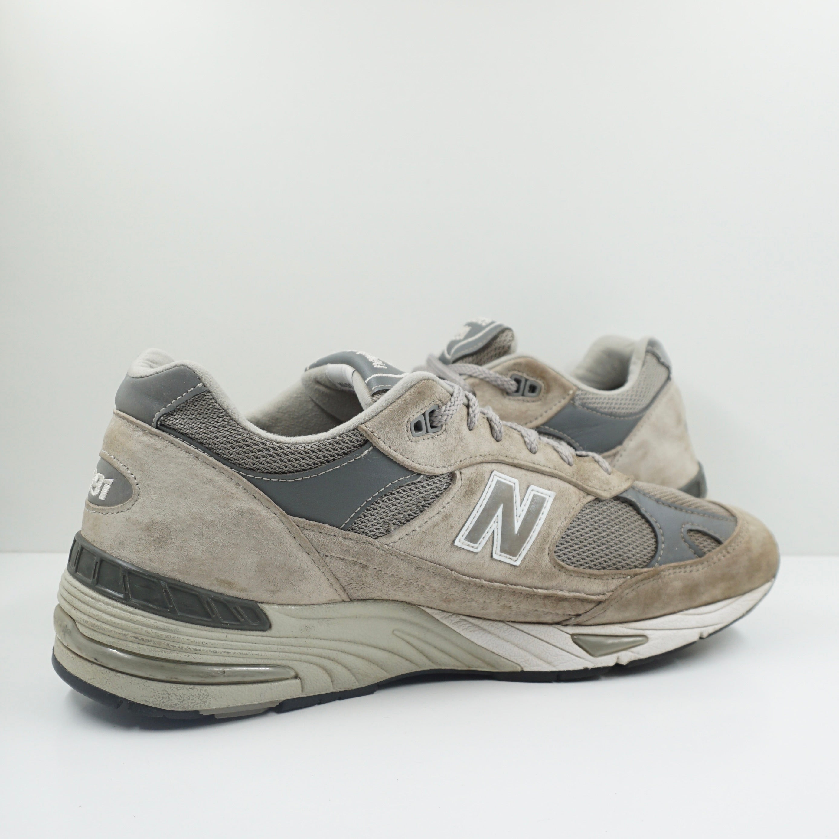 New Balance 991 Kith Grey