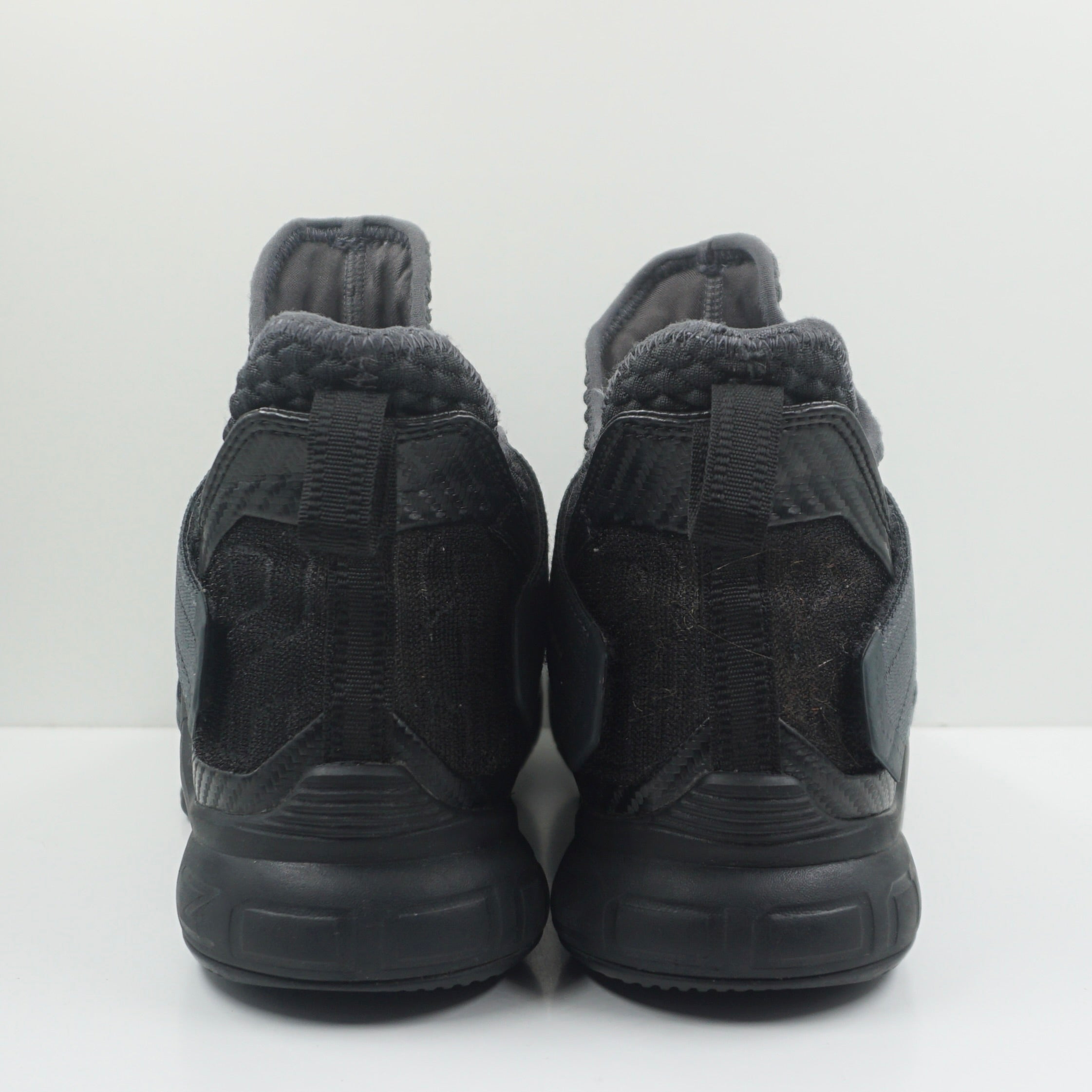 Nike LeBron Zoom Soldier 12 Dark 23