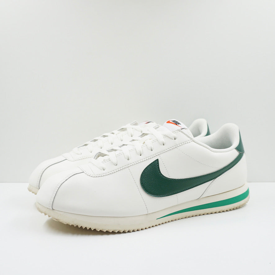 green and white cortez