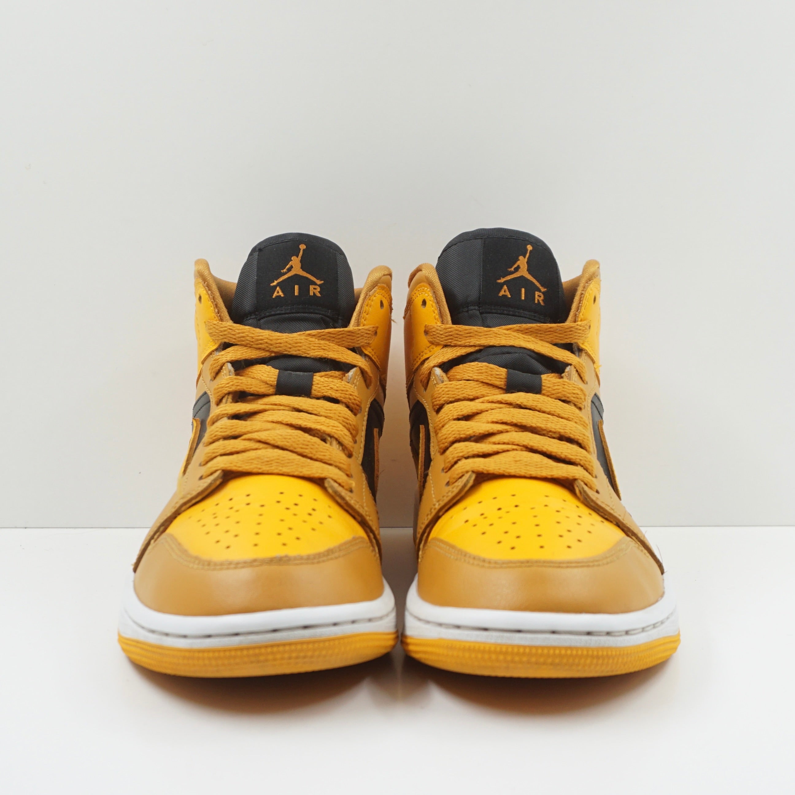 Jordan 1 Mid Chutney Taxi (W)