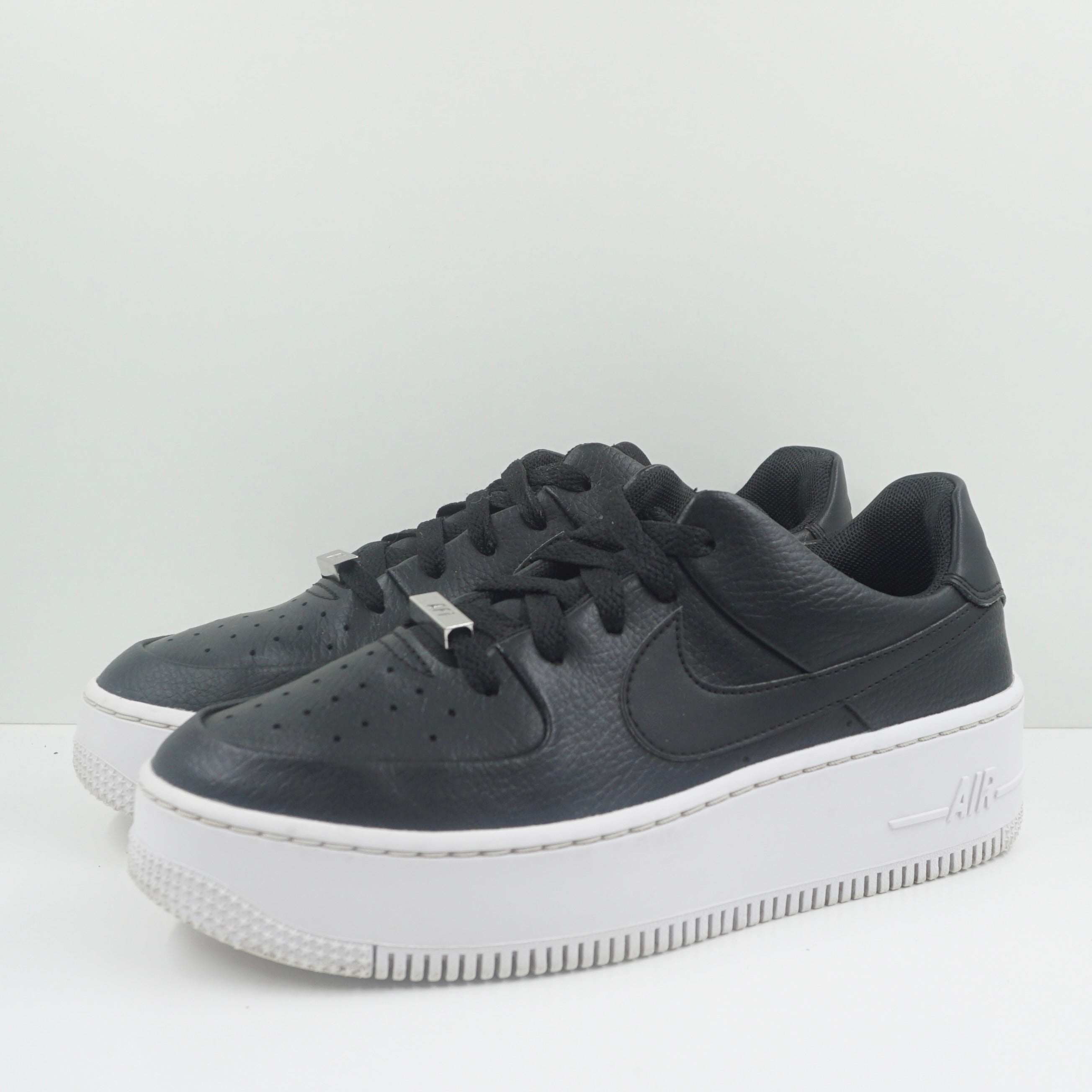 Nike Air Force 1 Sage Low Black White (W)