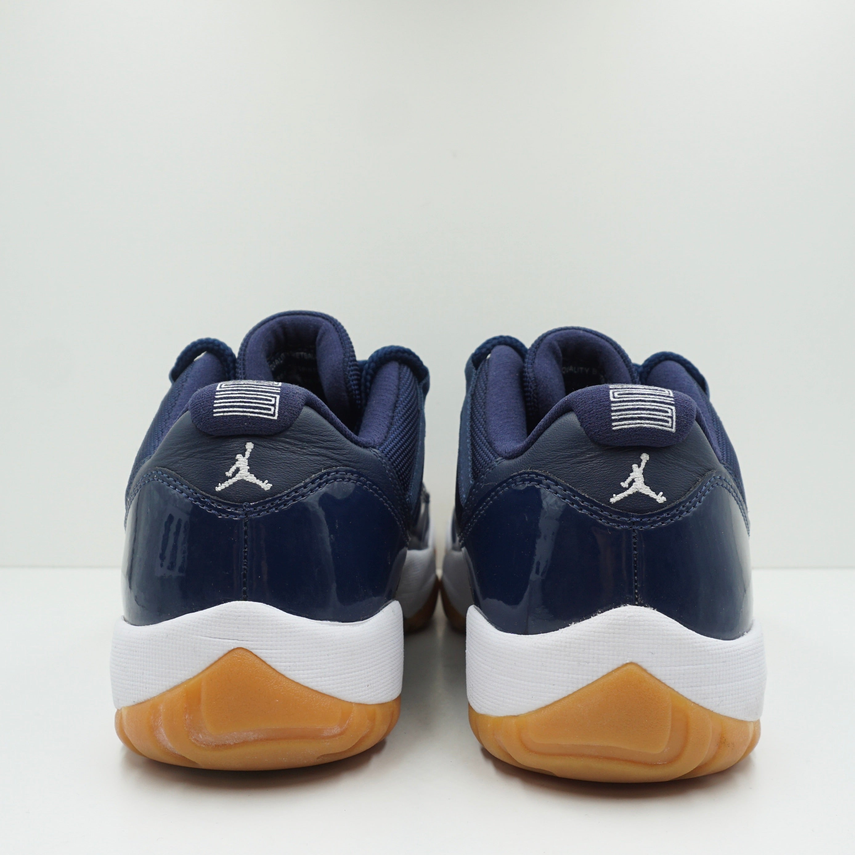 Jordan 11 Retro Low Midnight Navy