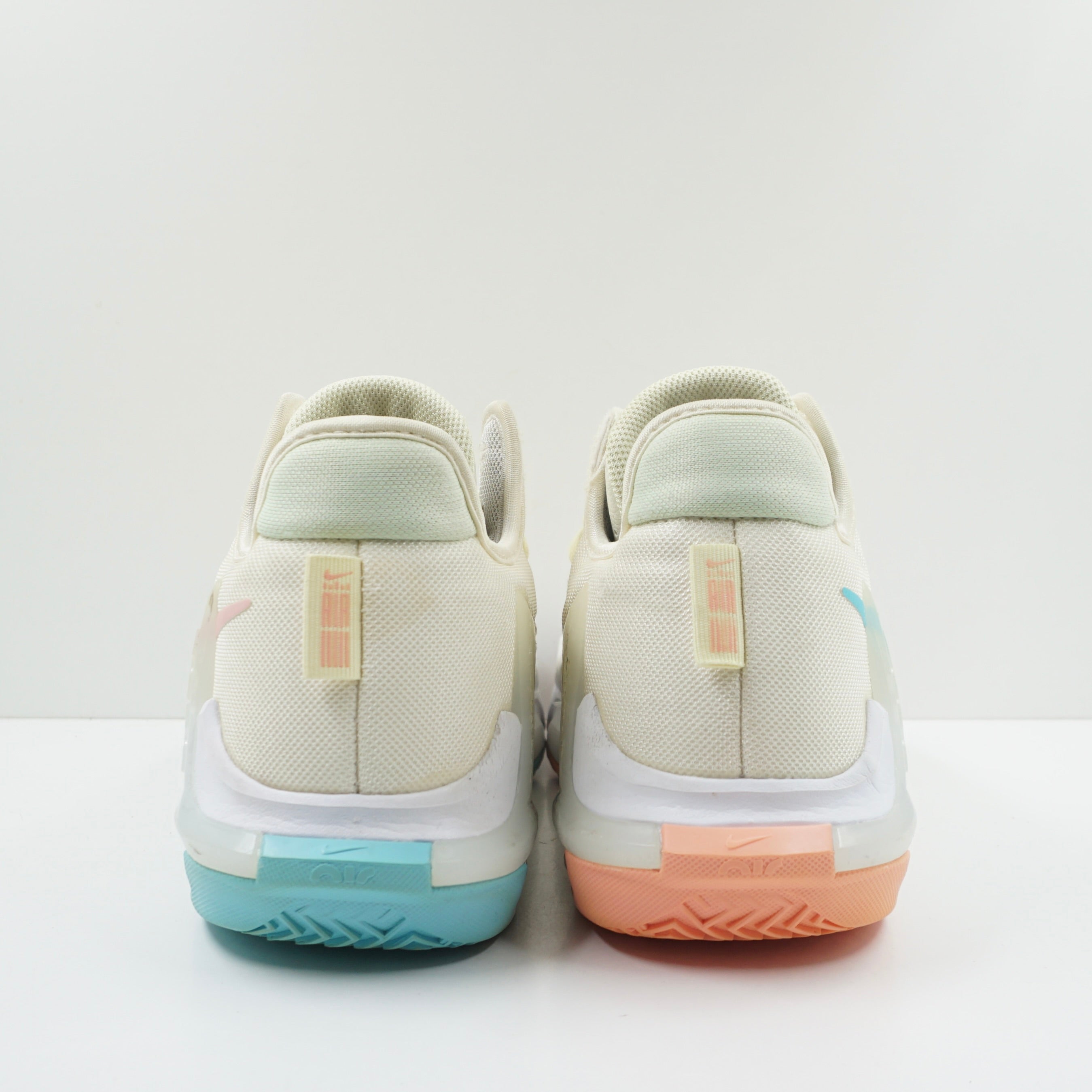 Nike LeBron Witness 6 Easter