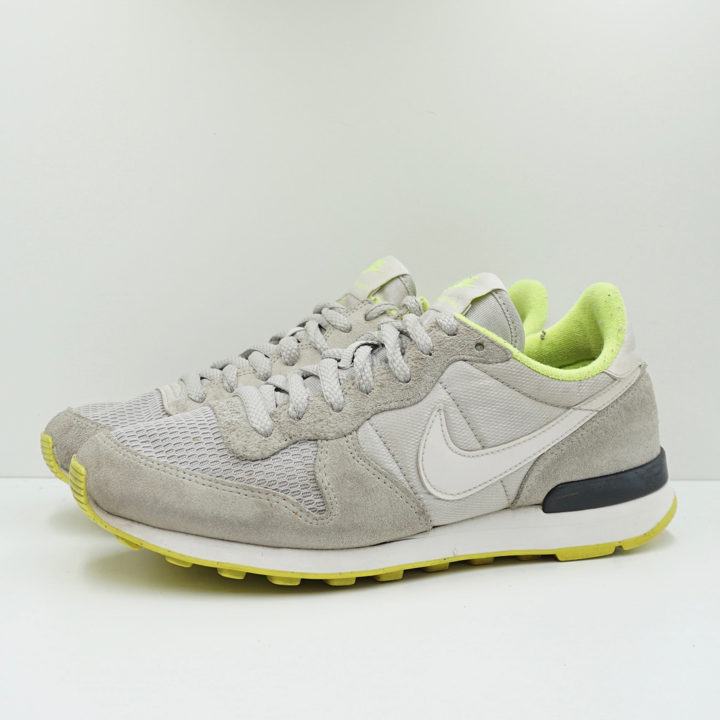 Nike Internationalist Grey Green (W)