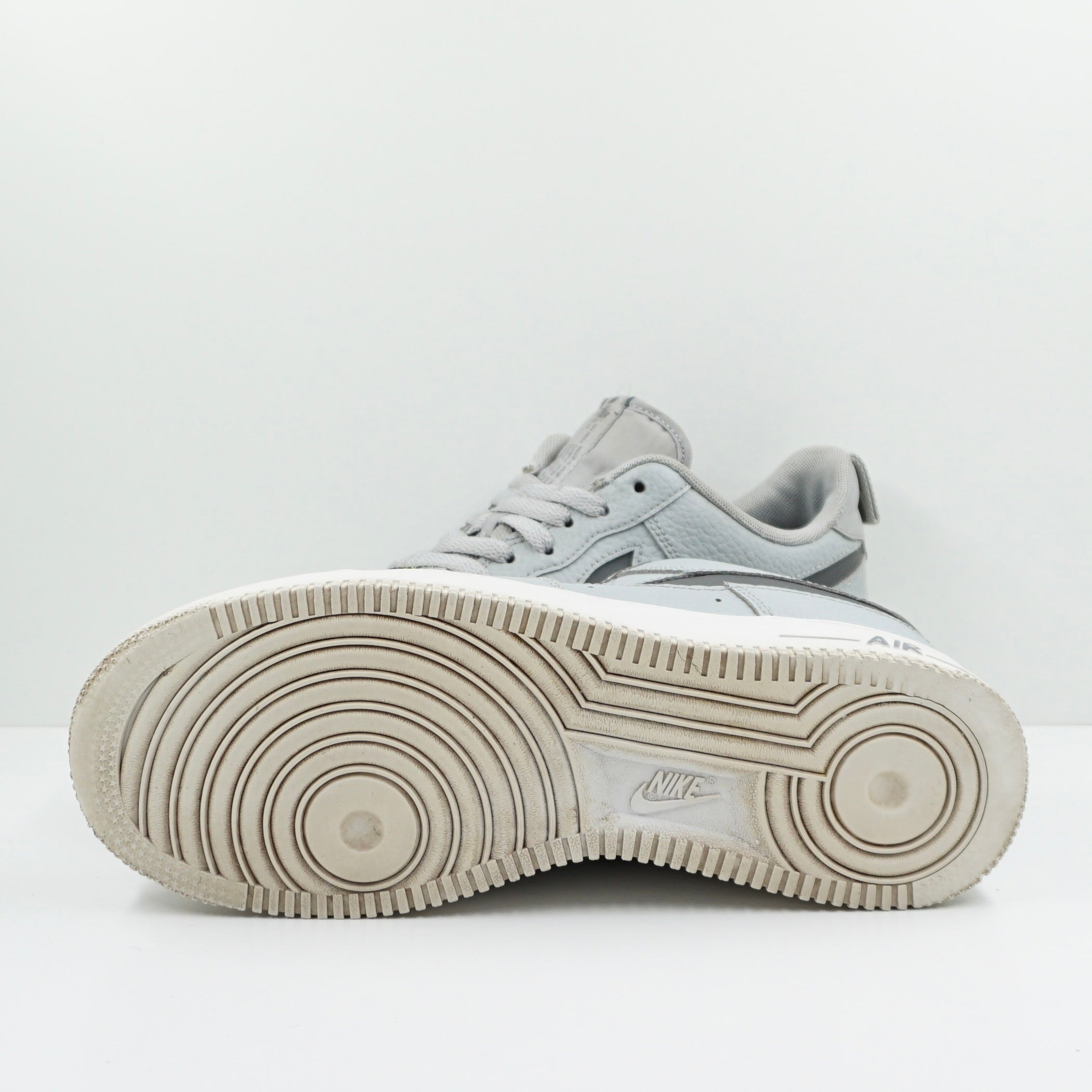 Nike Air Force 1 Low LV8 Light Smoke Grey