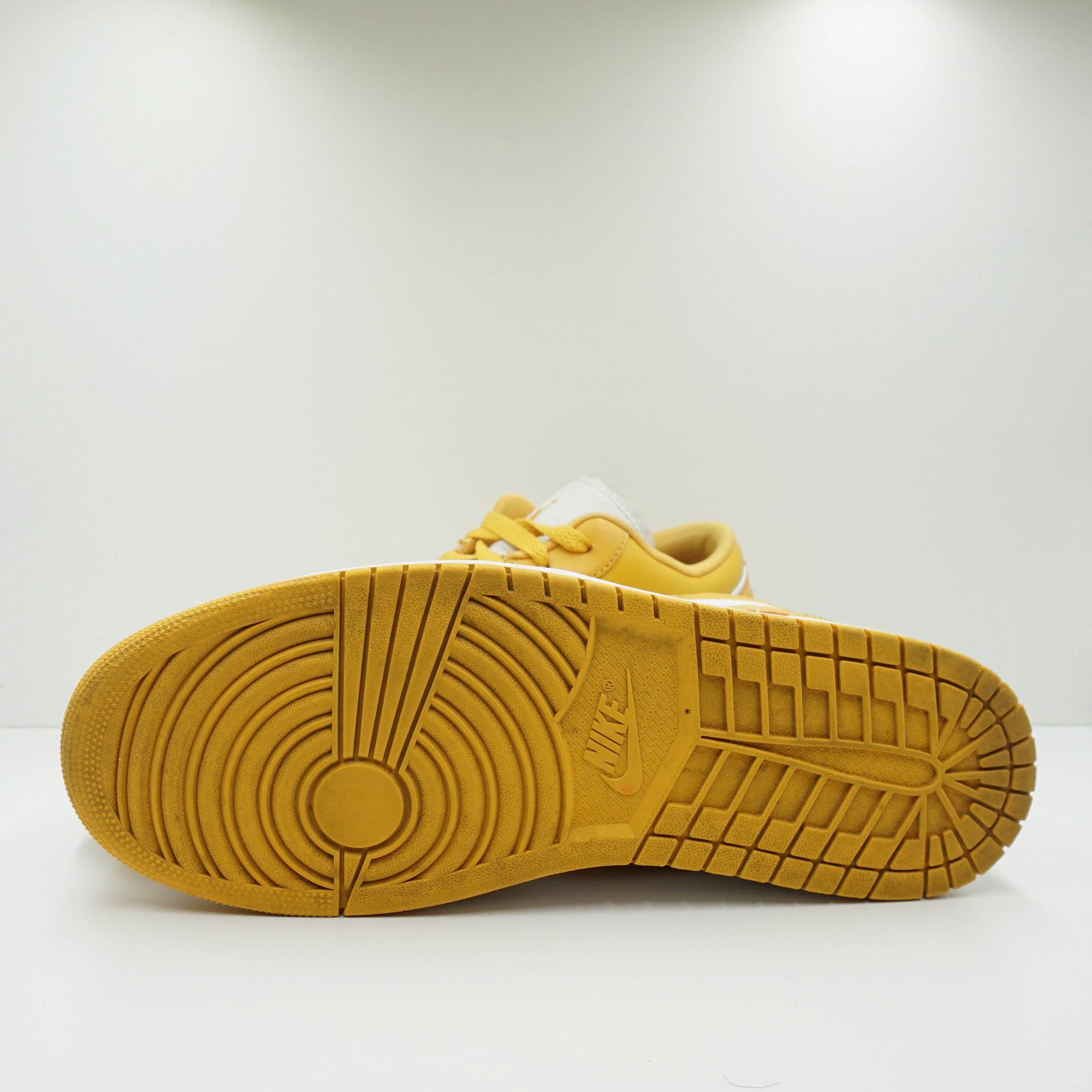 Jordan 1 Low Pollen