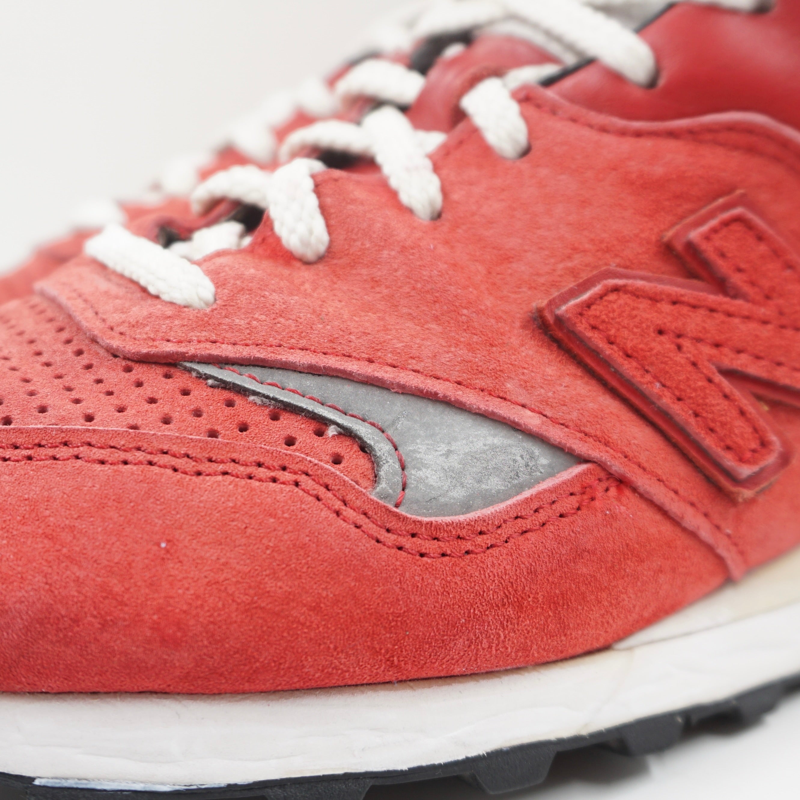 New Balance 577 SNS RGB Pack (Red)